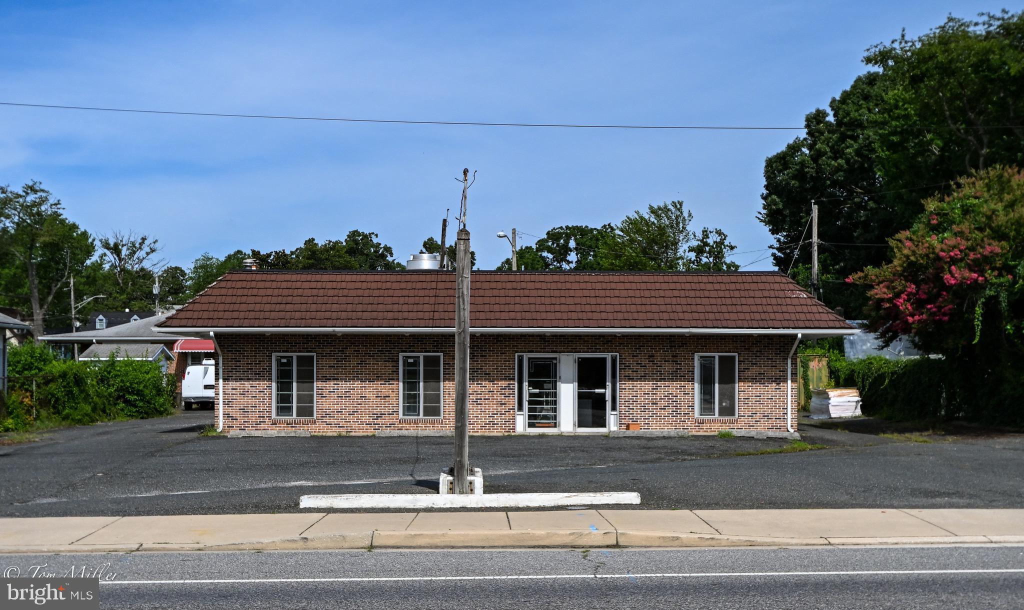 1806 OLD EASTERN AVENUE