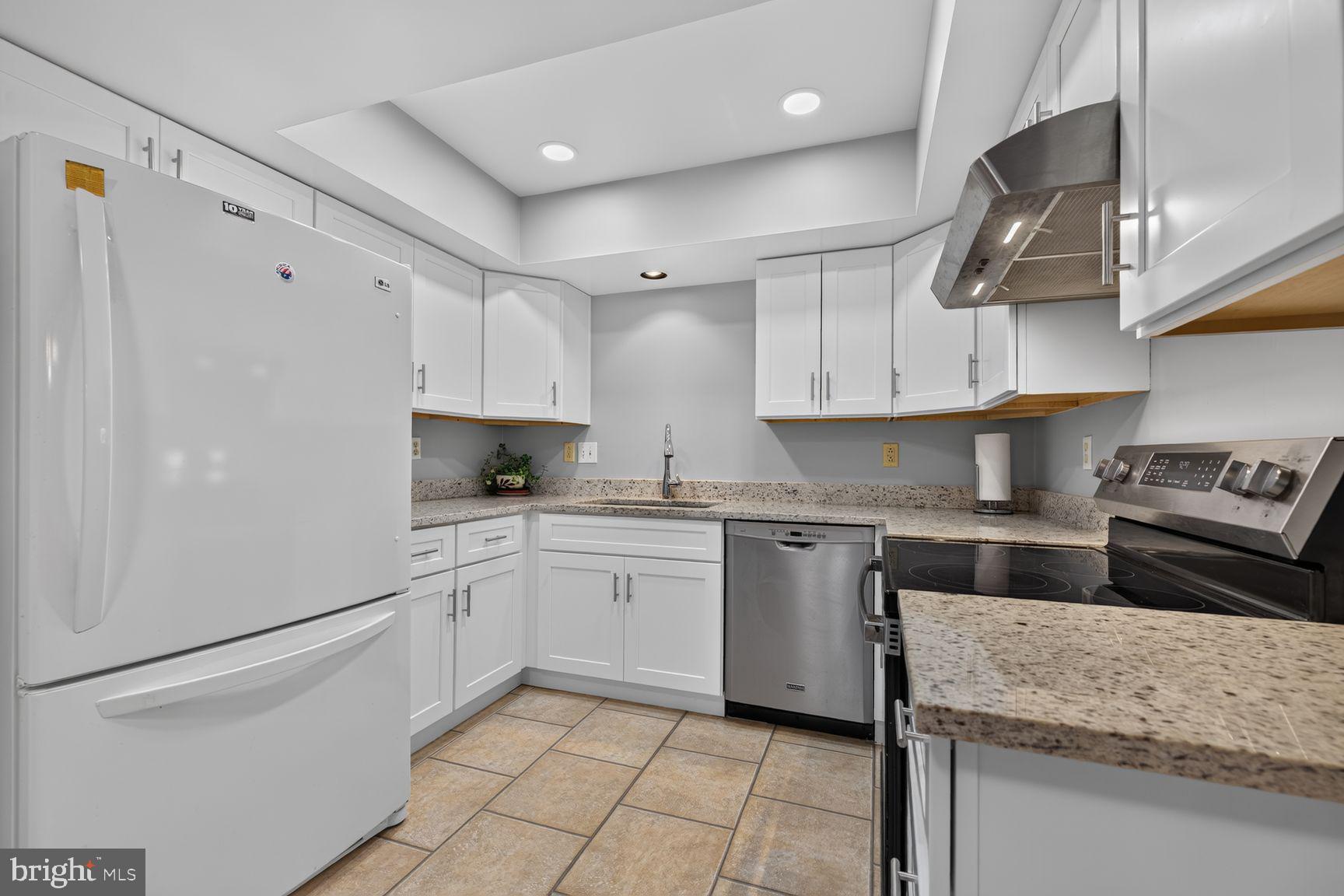 12533 CORAL GROVE PLACE