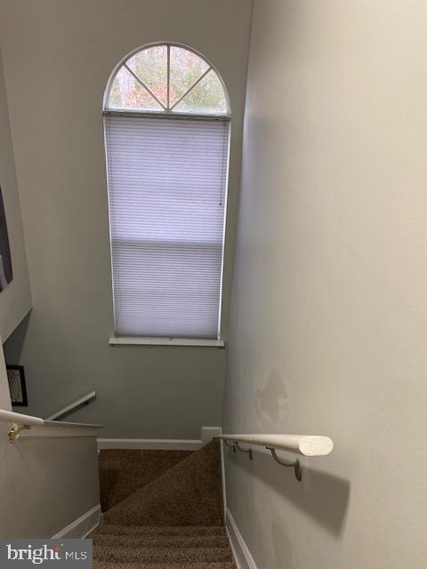 WHITE OAK VILLAGE - Residential Lease