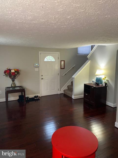 WHITE OAK VILLAGE - Residential Lease