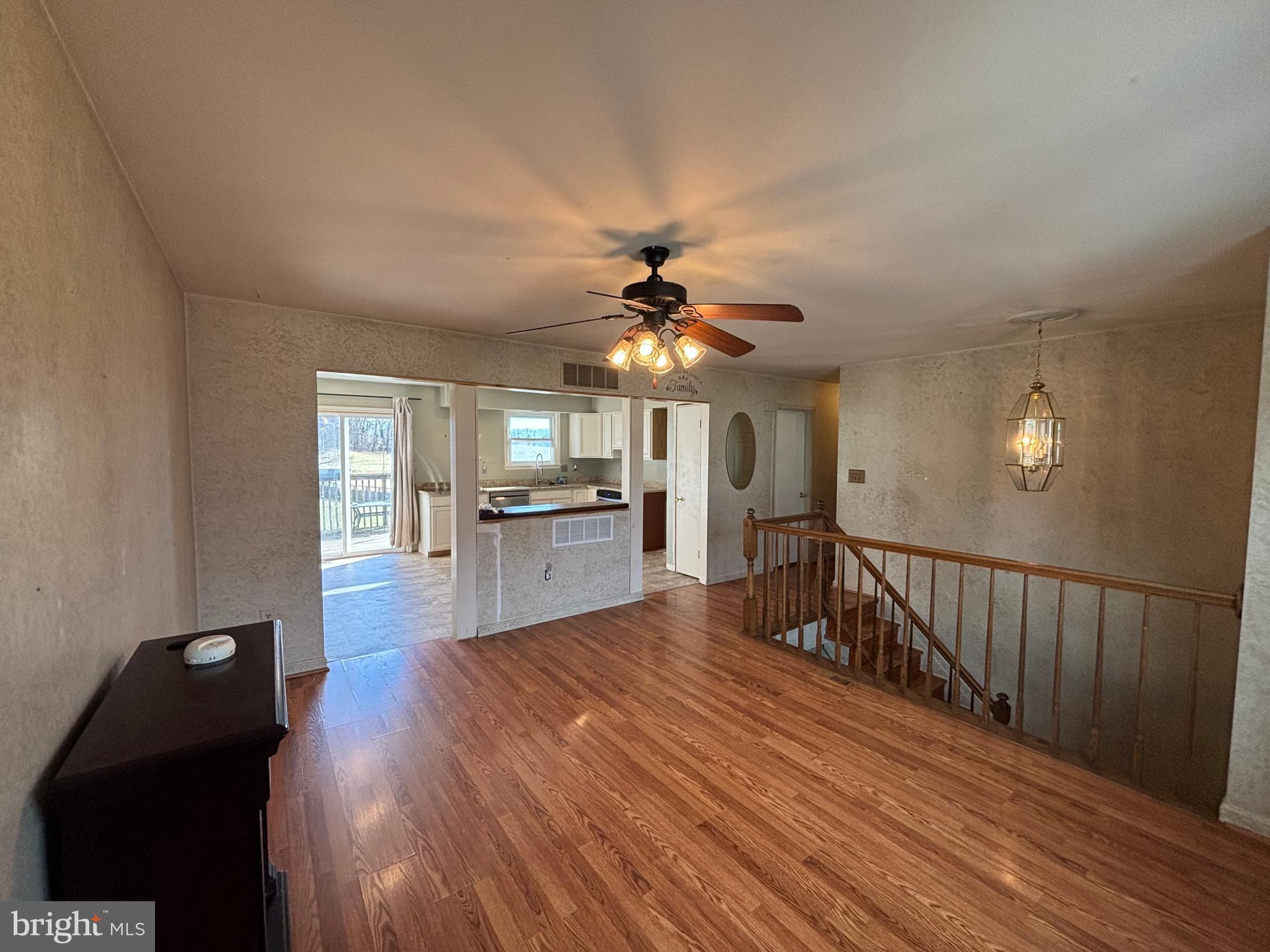 WINDY HILLS - Residential