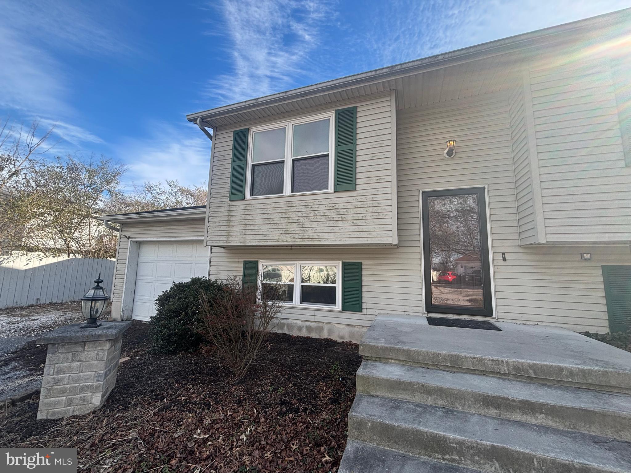 WINDY HILLS - Residential