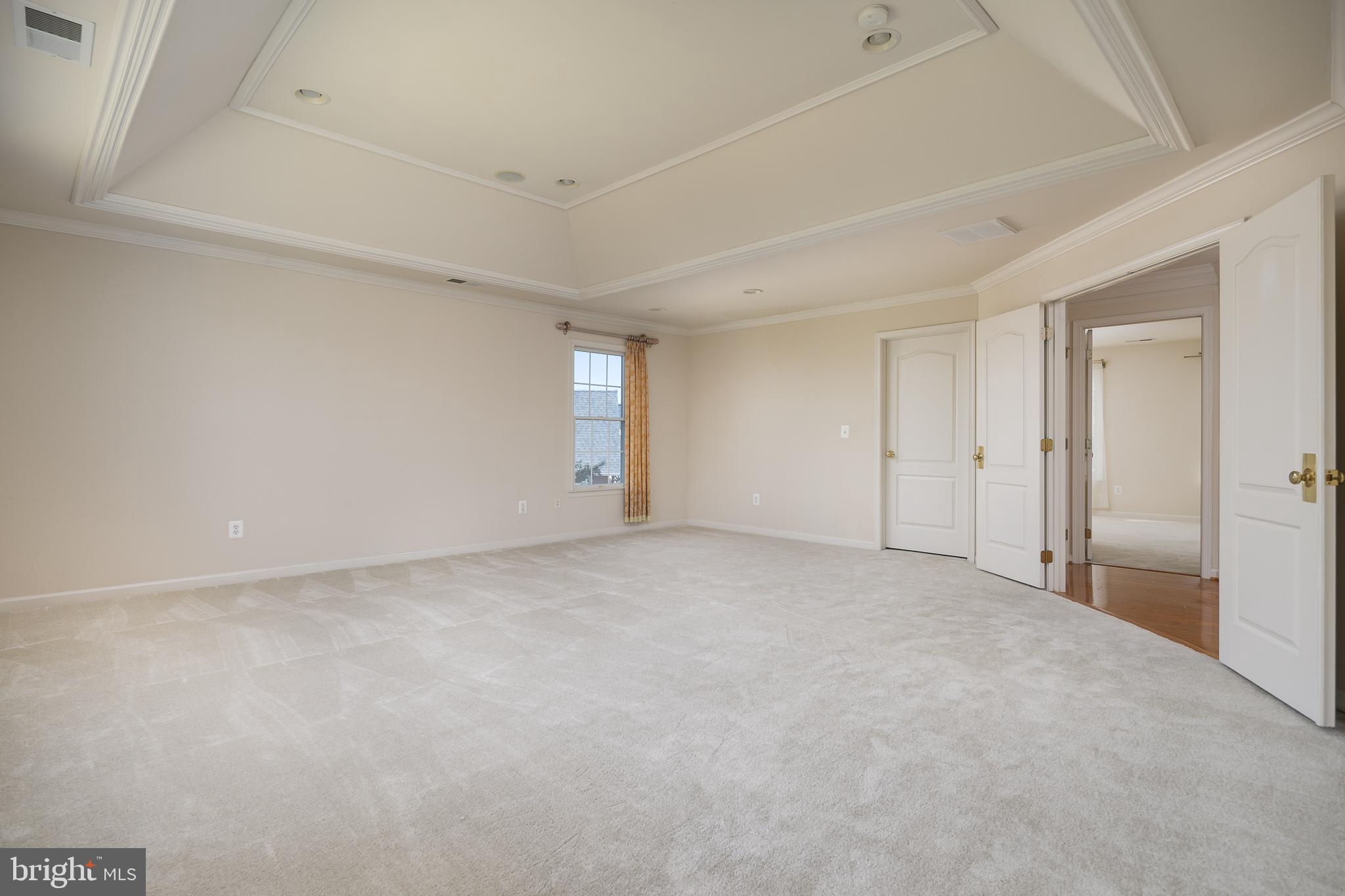 DOMINION VALLEY COUNTRY CLUB - Residential Lease