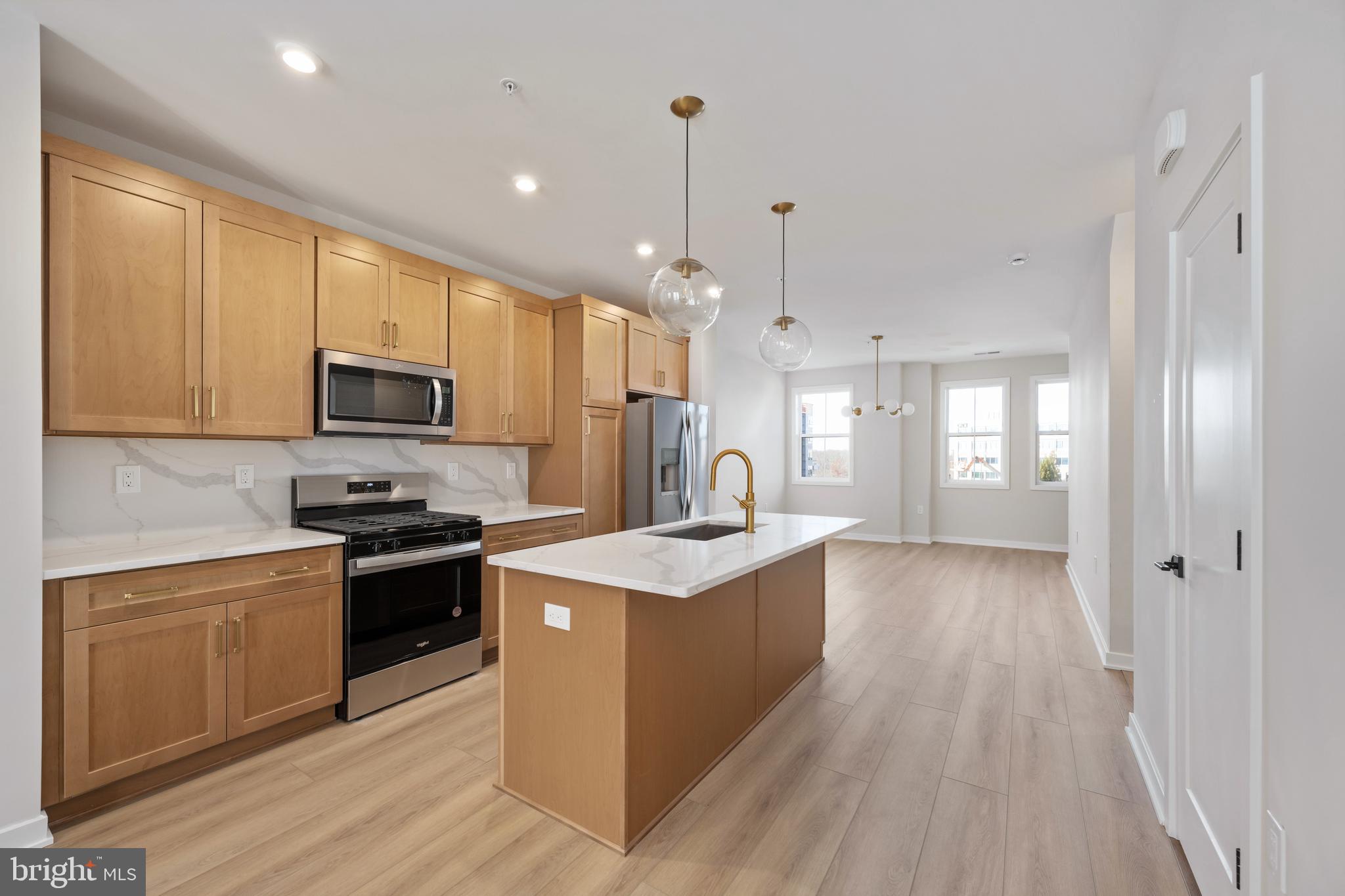 14449 GLEN MANOR DRIVE