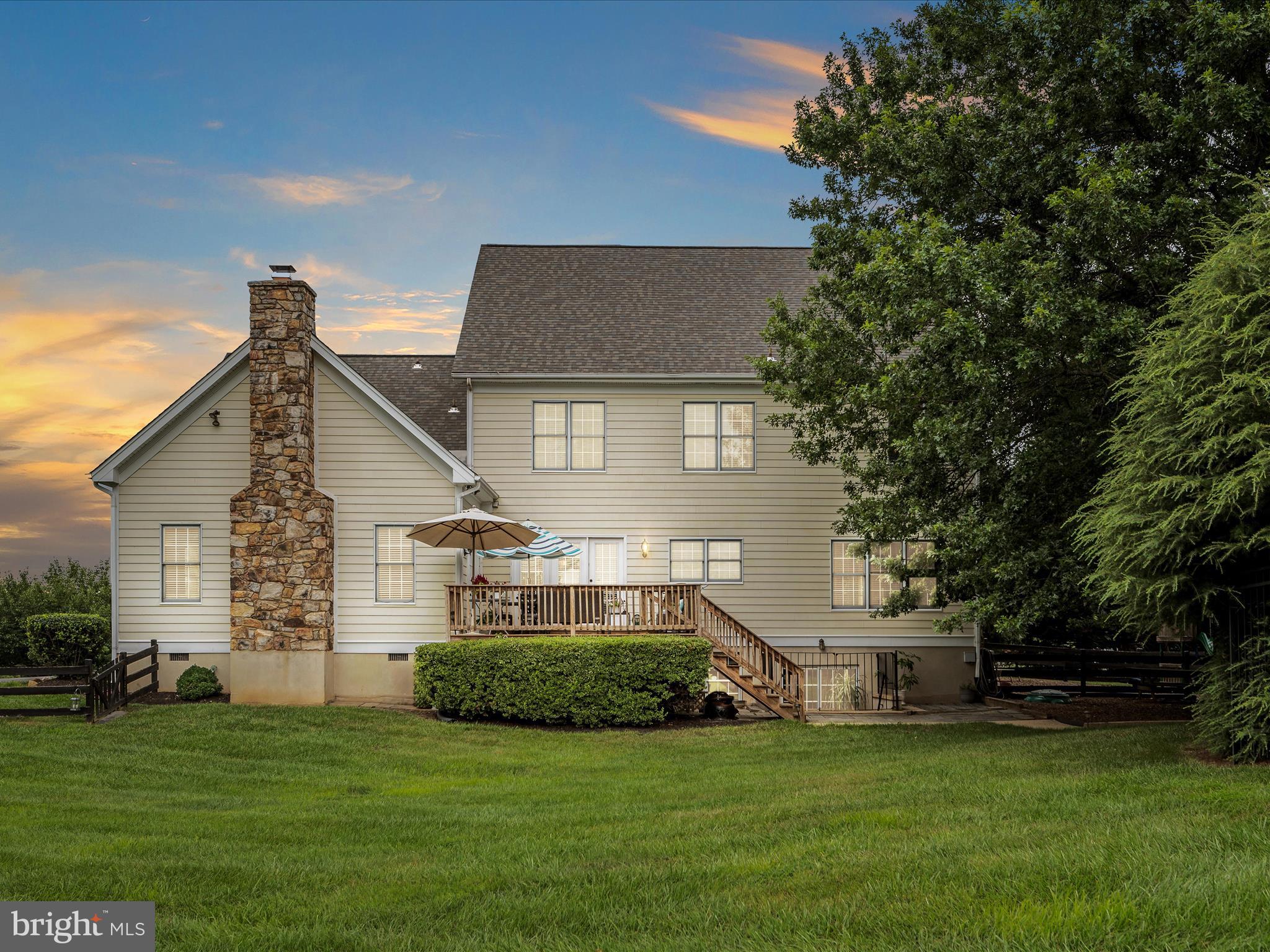 17006 LAKEWOOD COURT