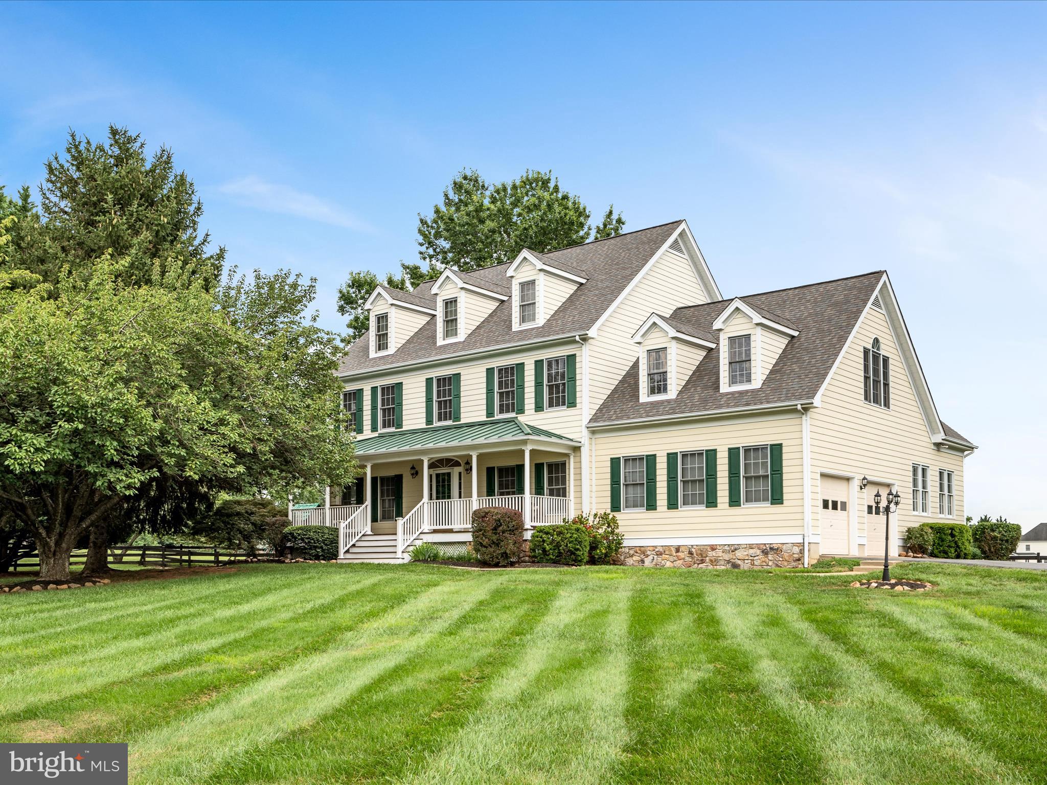 17006 LAKEWOOD COURT