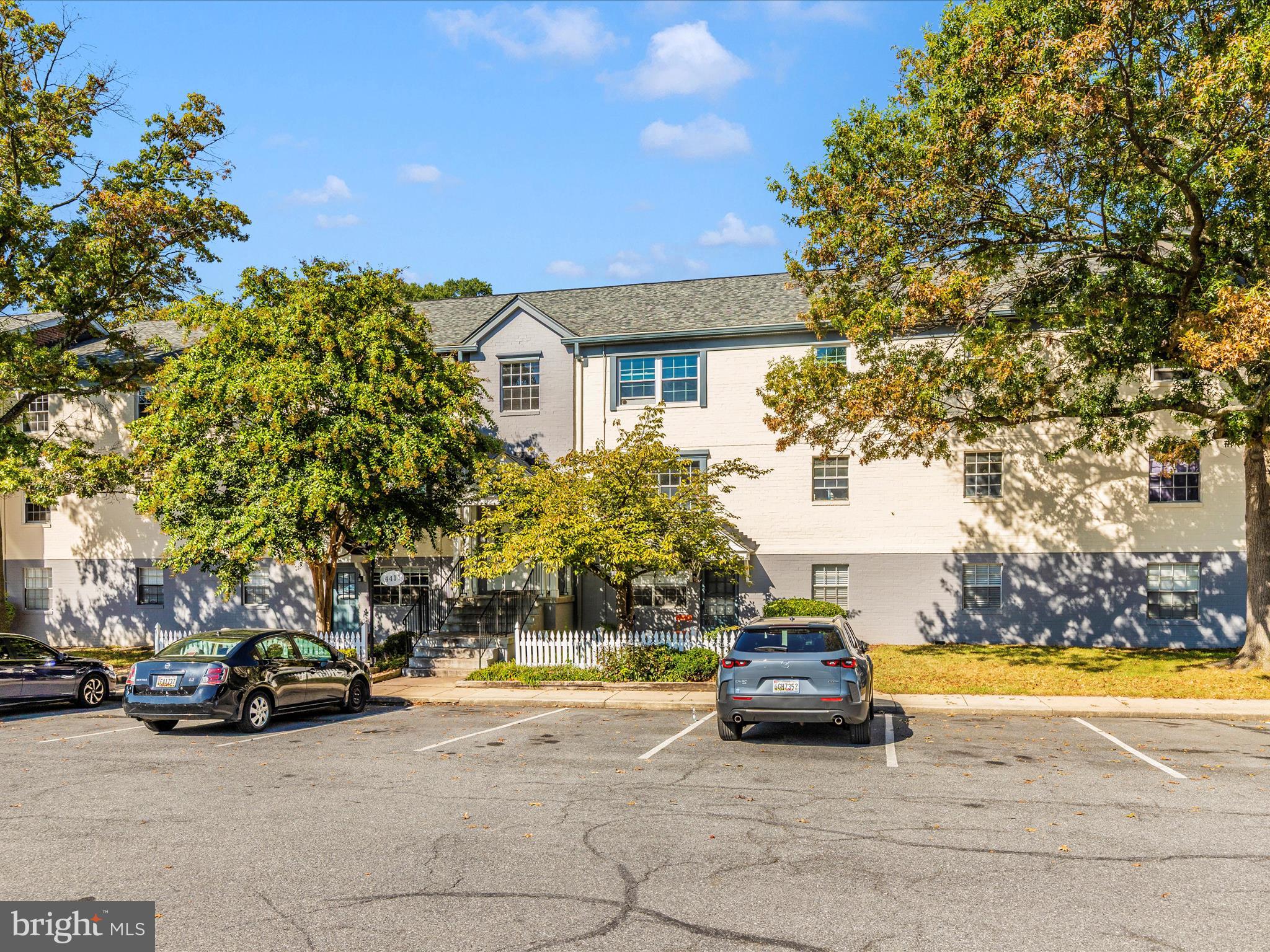 MONTPELIER VILLAGE - Residential