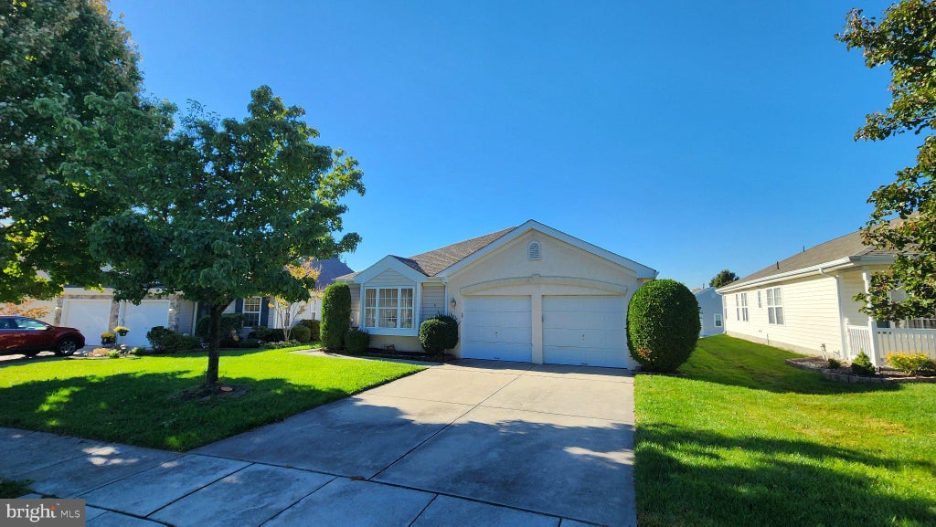 Photo of 10 Leisure Lane, SEWELL, NJ 08080 (MLS # NJGL2079612)