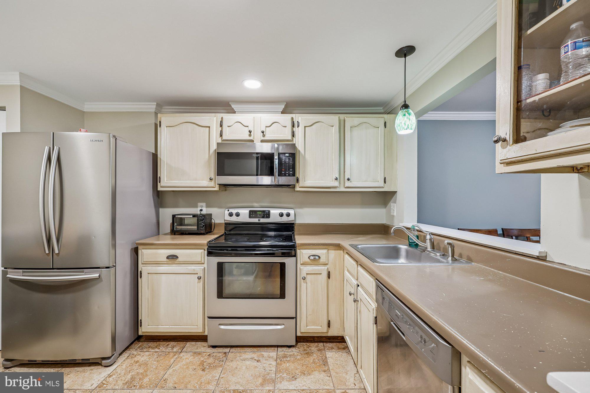 CHURCHILL TOWN SECTOR - Residential