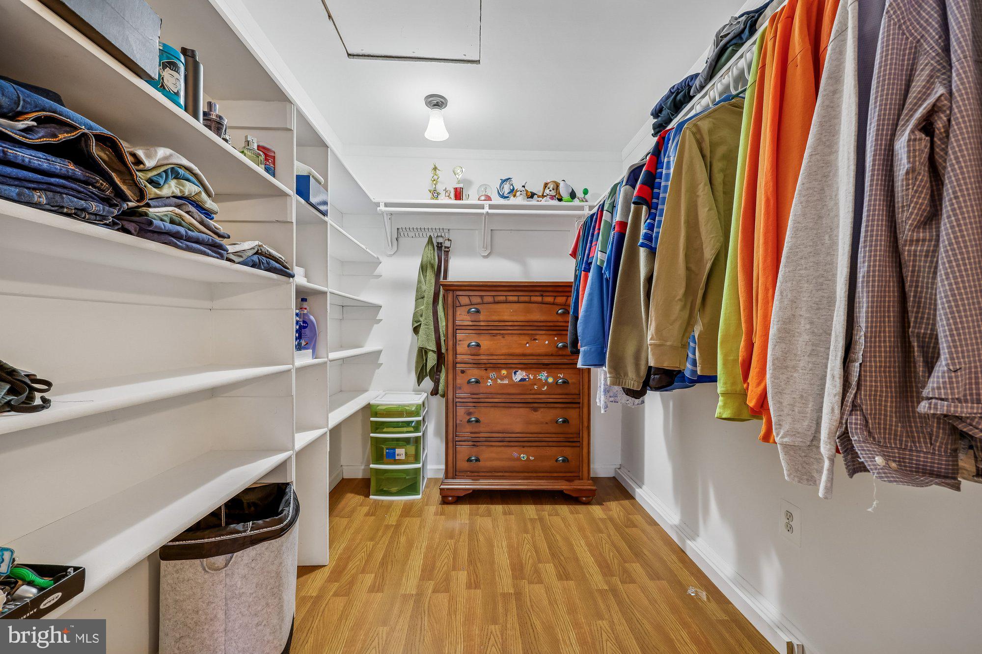 CHURCHILL TOWN SECTOR - Residential