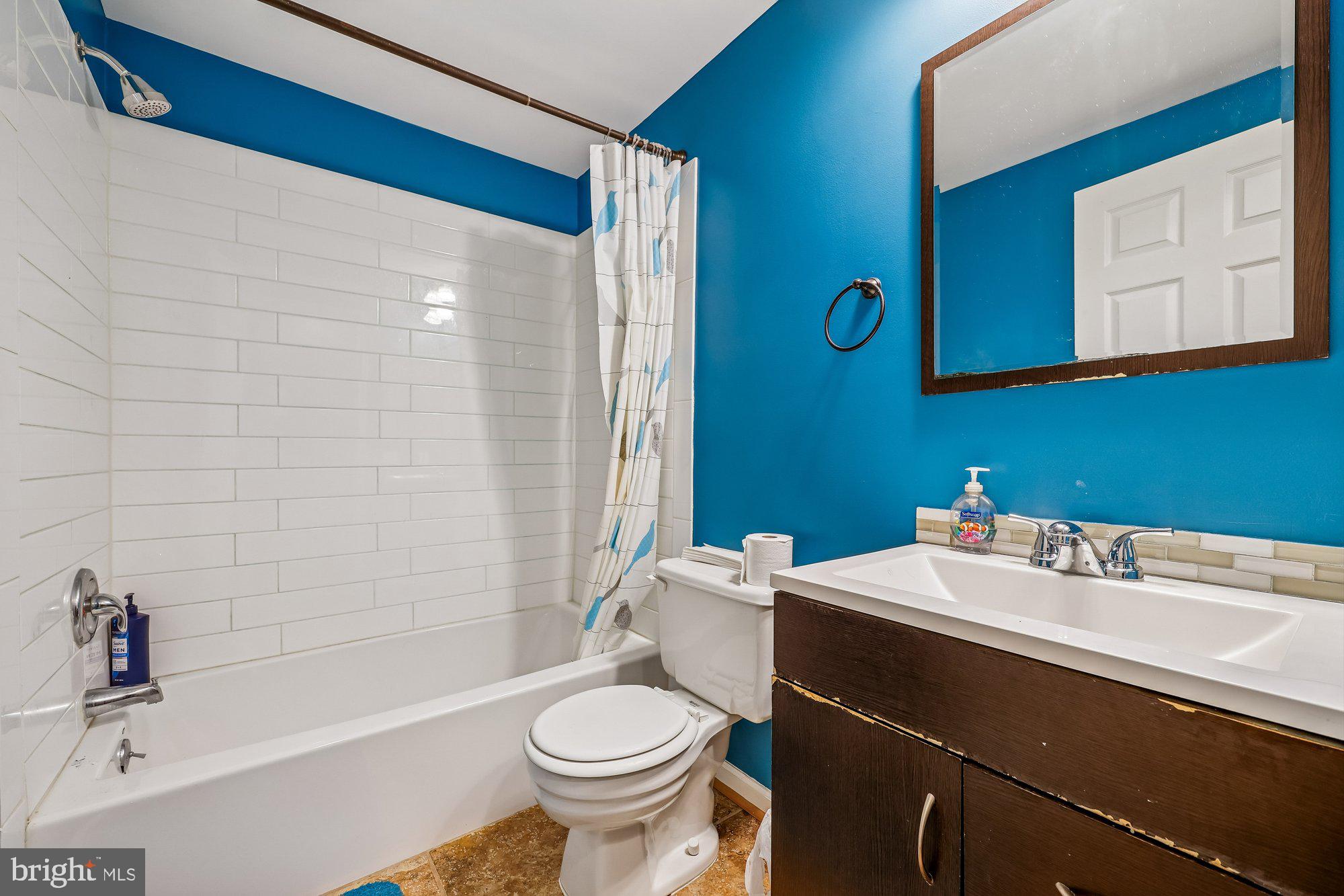 CHURCHILL TOWN SECTOR - Residential