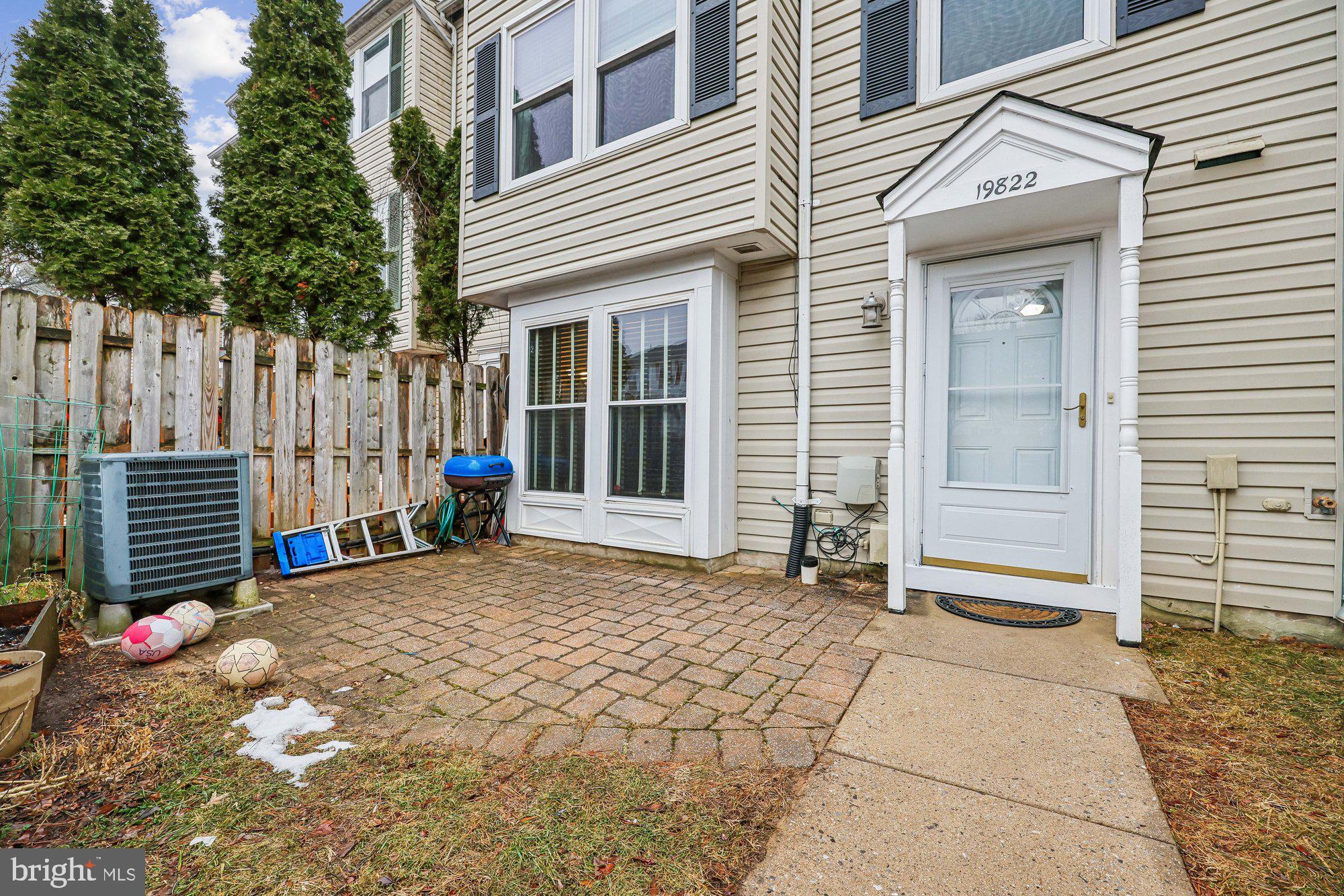 CHURCHILL TOWN SECTOR - Residential