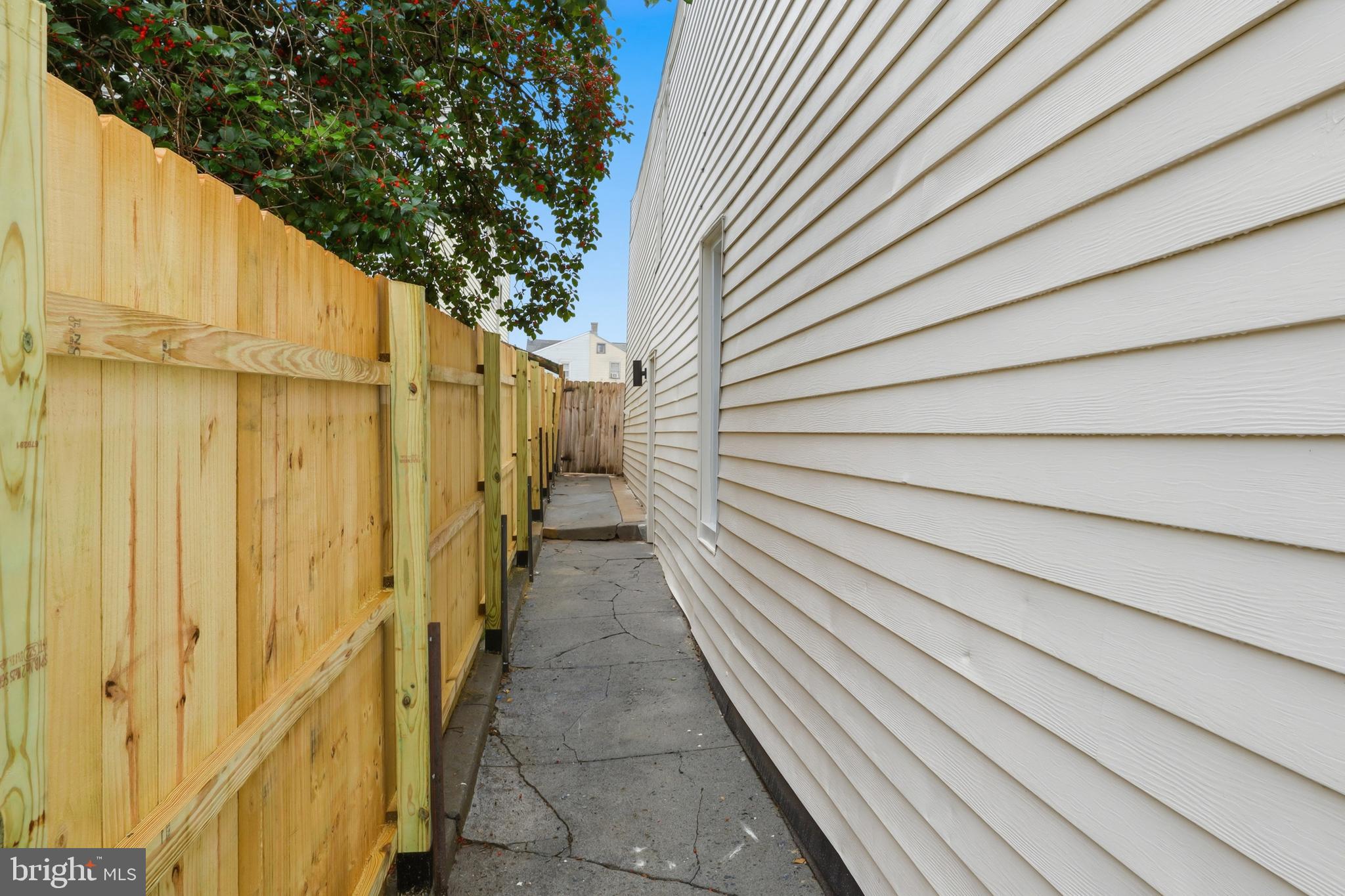 COLUMBIA BOROUGH - Residential