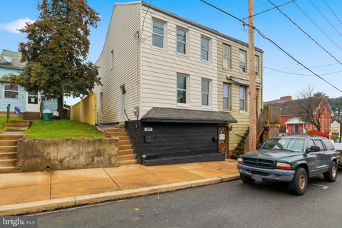 267 S 4TH STREET COLUMBIA PA 17512