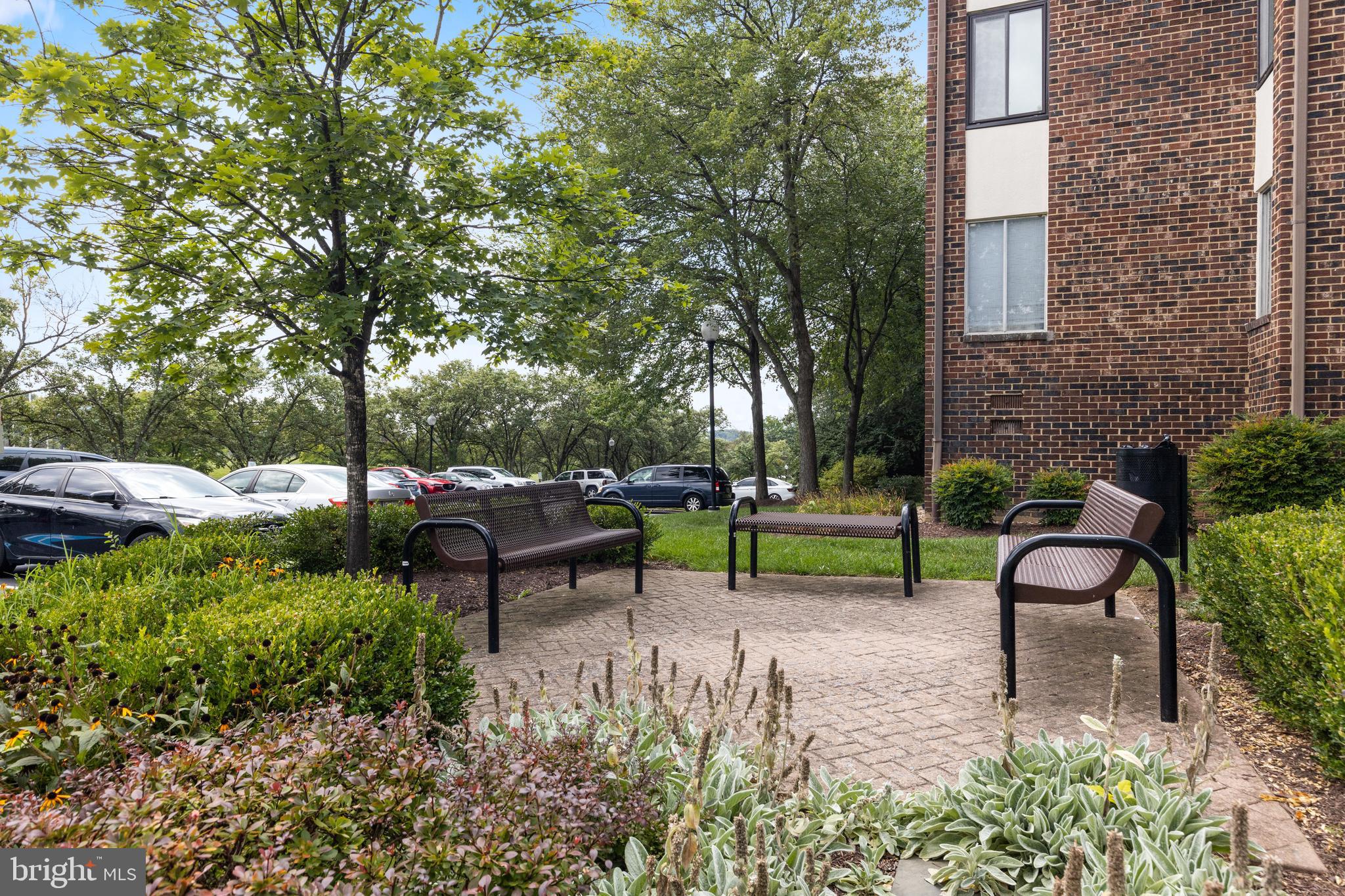 GREENBRIAR CONDO PHASE I - Residential