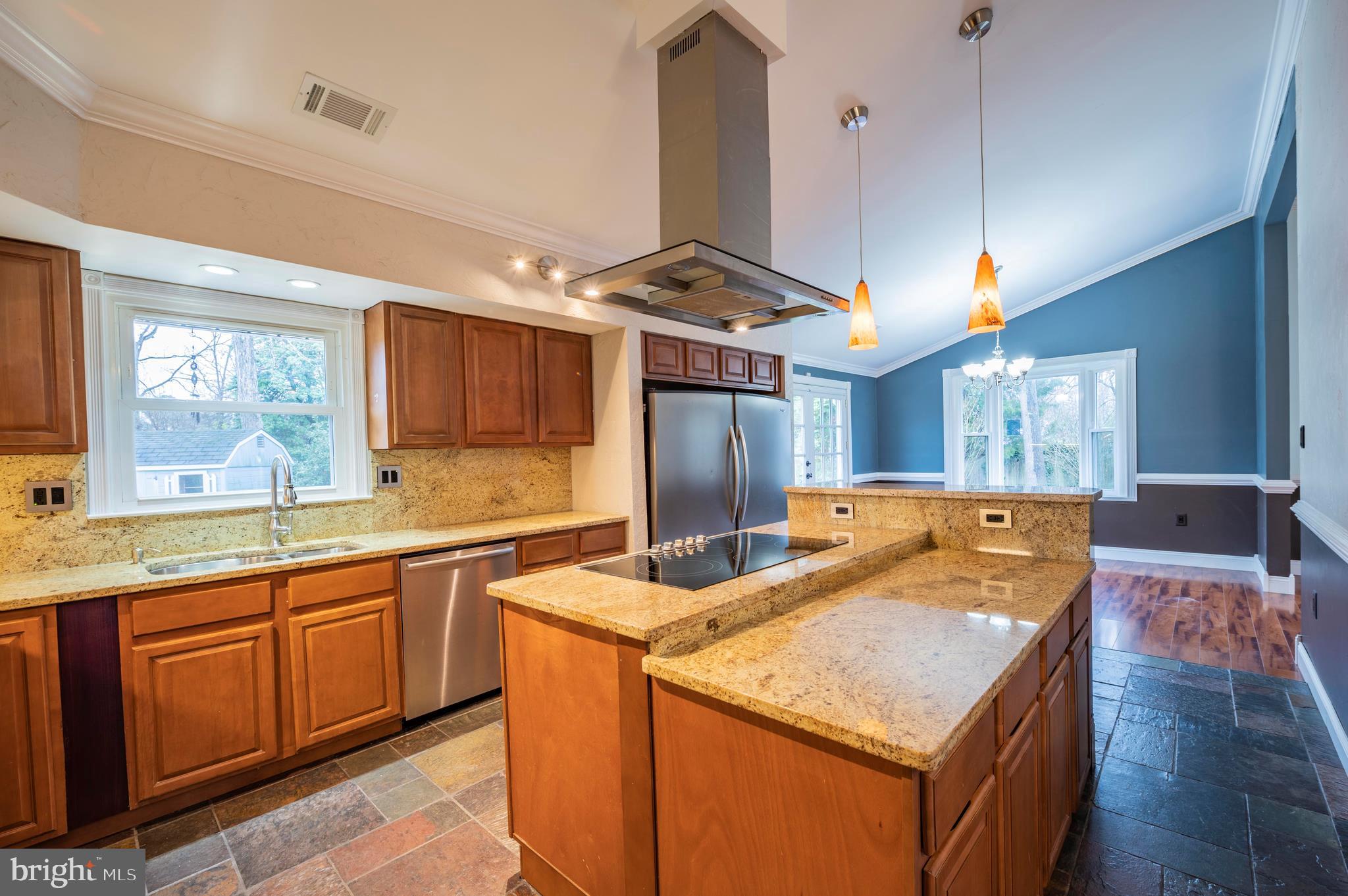 PINEFIELD - Residential