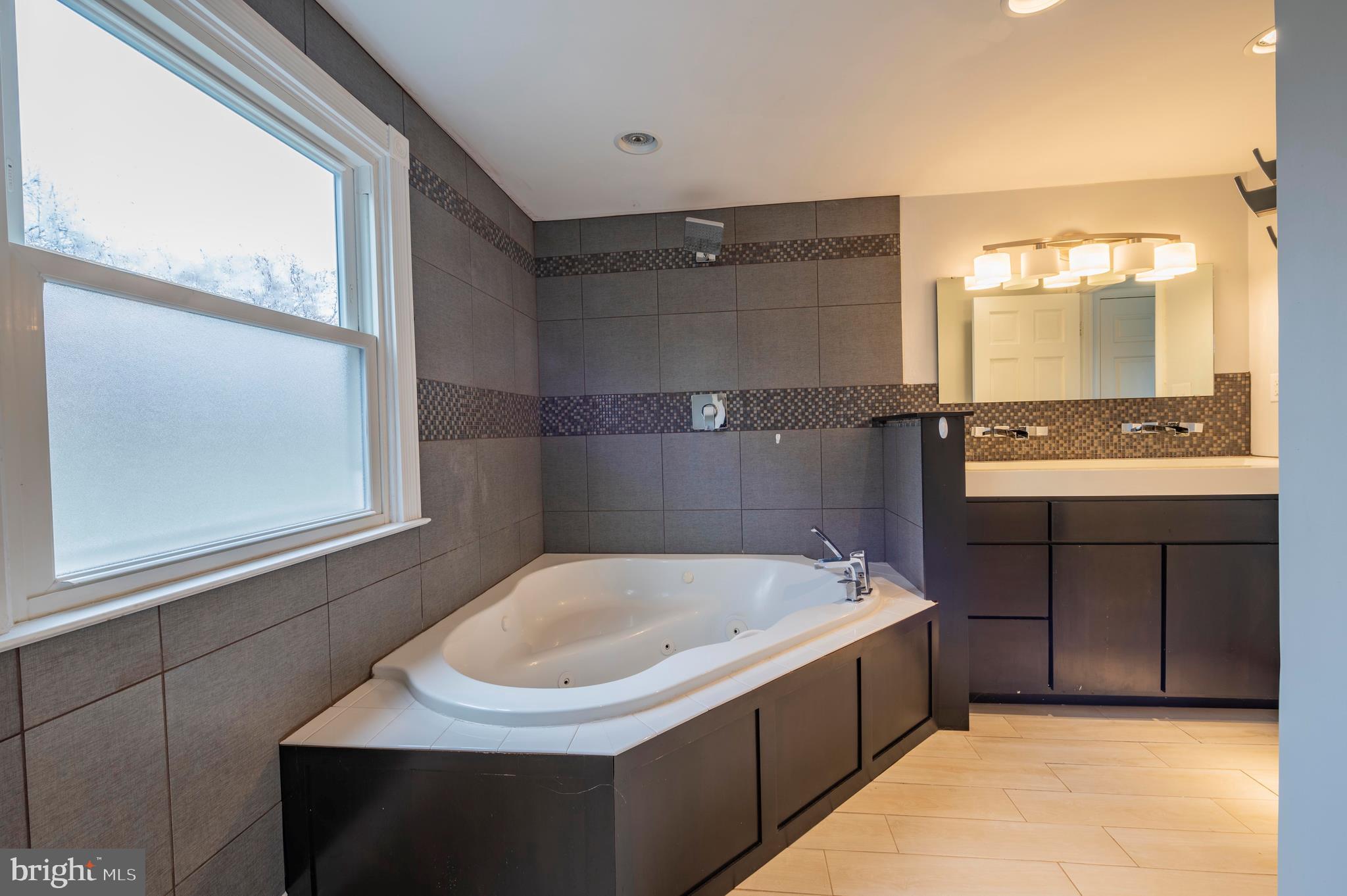 PINEFIELD - Residential