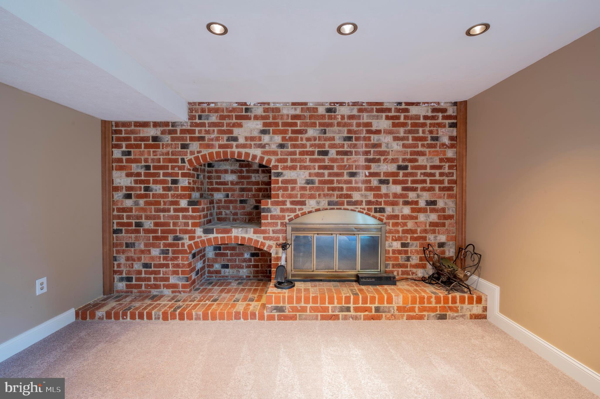 PINEFIELD - Residential