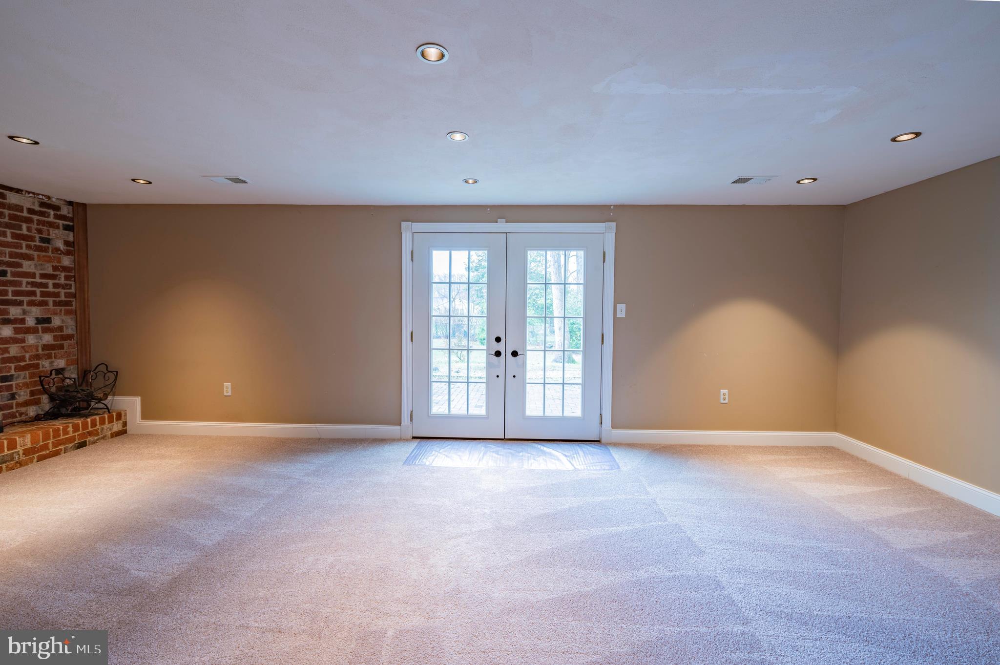 PINEFIELD - Residential