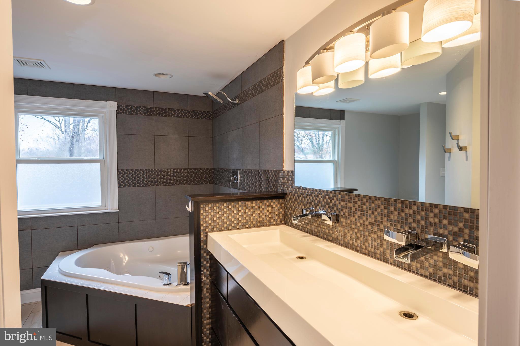 PINEFIELD - Residential