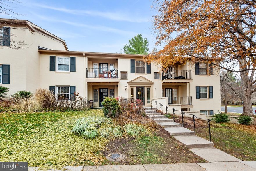 *Perfect condo with wonderful square footage in LR, DR, Kitchen and Master BR*Main level entrance*New (2022), front Load LG washer/dryer in unit as compared to others that use a laundry room in another building*Walk to two community pools, tennis courts, clubhouses, three playgrounds, two saunas, boat lot, and more*walk-out to large balcony with beautiful views*assigned parking space with plenty of visitor parking*Trane HVAC replaced 2017*replaced electrical panel 2022*updated kitchen with granite & newer appliances*updated full bath with new floor/bath tile, sink, mirror, toilet and hardware*Condo fee includes gas/water/sewer*storage closet off deck*walk to metro bus stop w/ service to Pentagon @ Surrey Hill Pl & Forrester Blvd*VRE Rolling Rd. station only 1.6 miles away*convenient to Franconia-Springfield Metro Station (Blue line)* close to Ft. Belvoir*walk to Lake Accotink*comes with Old Republic Home Protection 1 year warranty