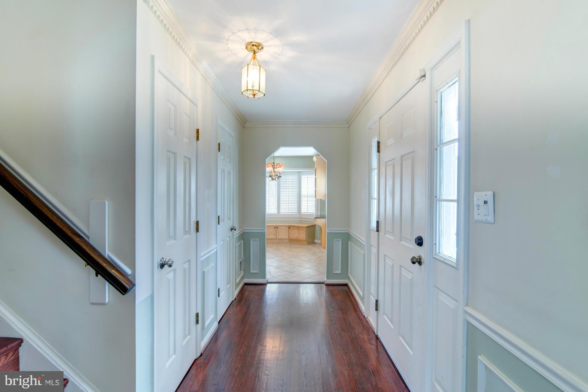 PINECREST - Residential