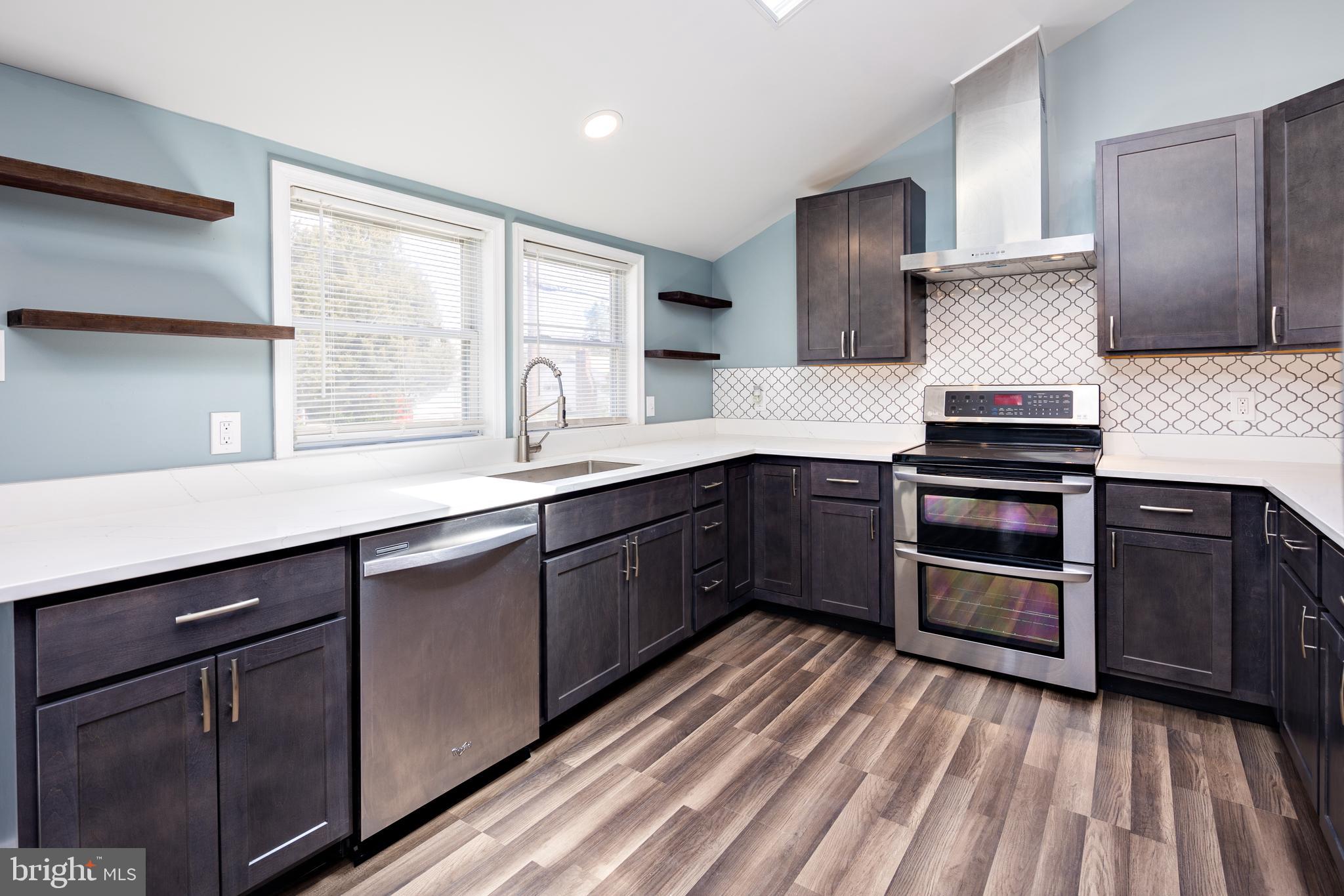 ABERDEEN HILLS - Residential