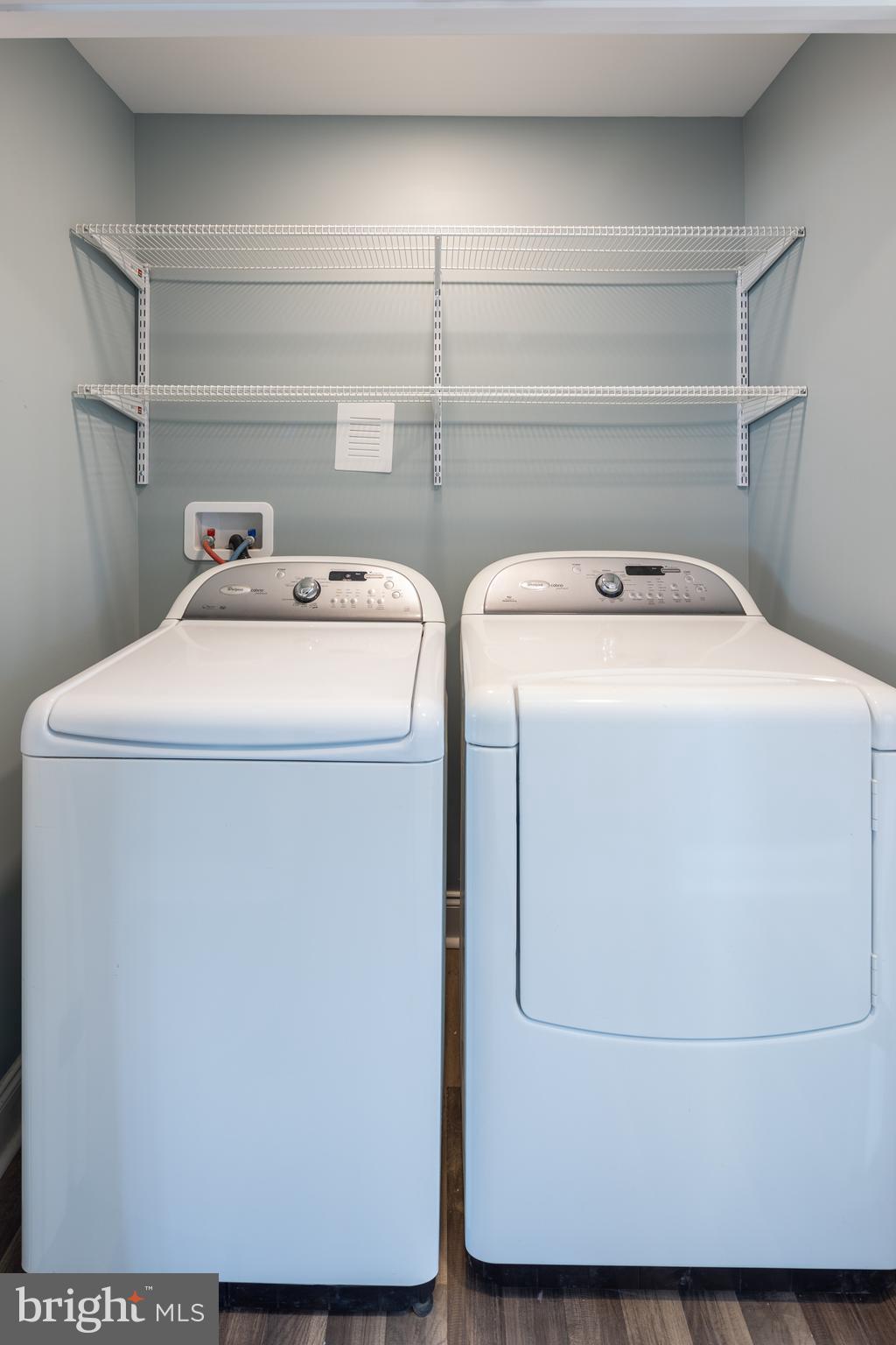 ABERDEEN HILLS - Residential