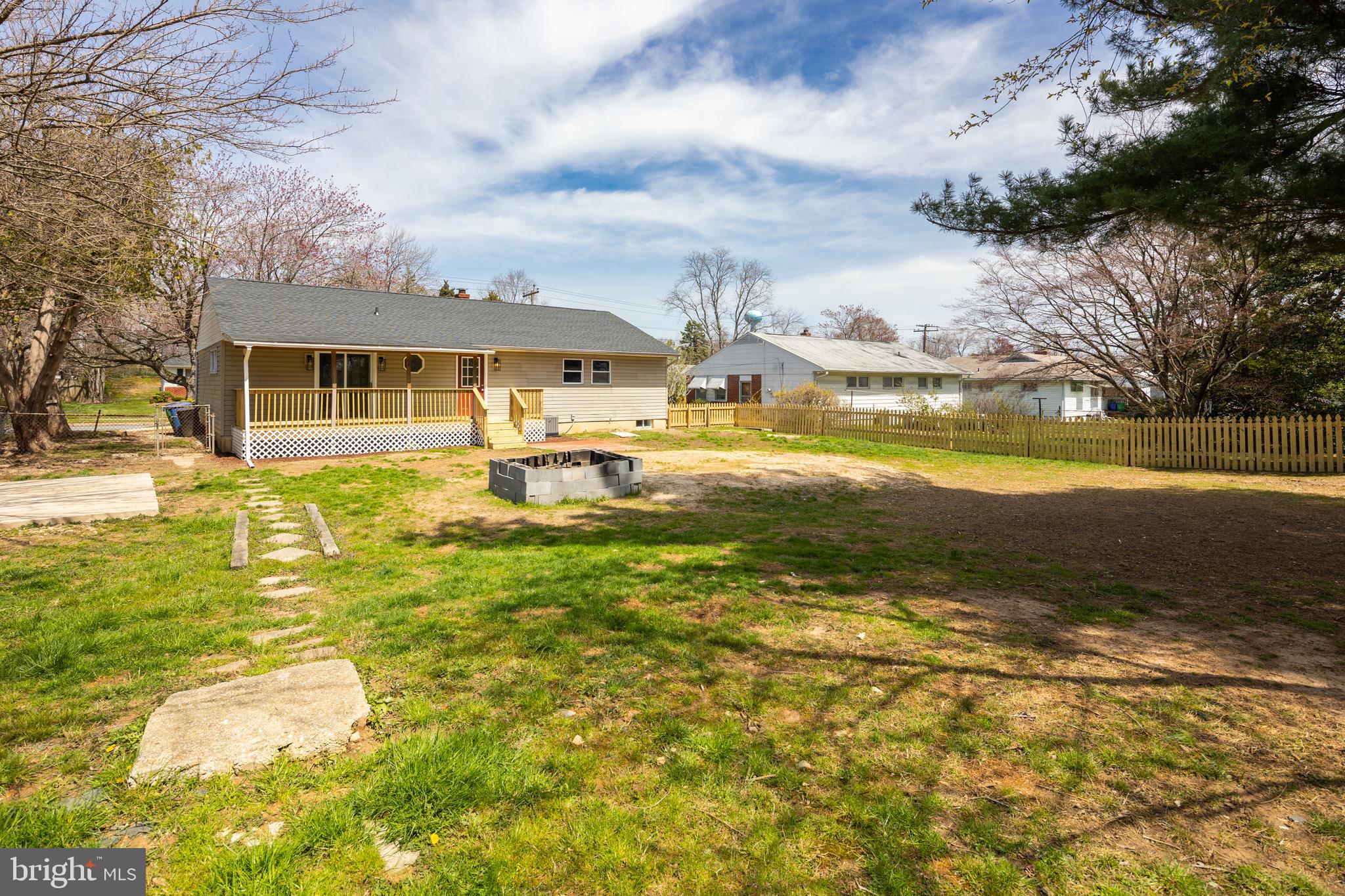 ABERDEEN HILLS - Residential