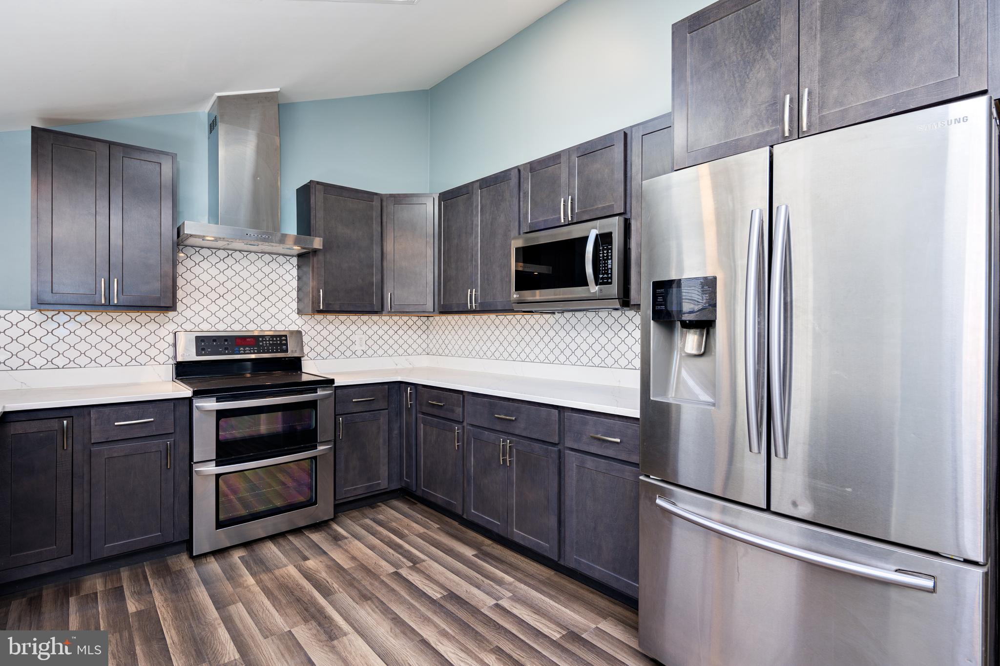 ABERDEEN HILLS - Residential