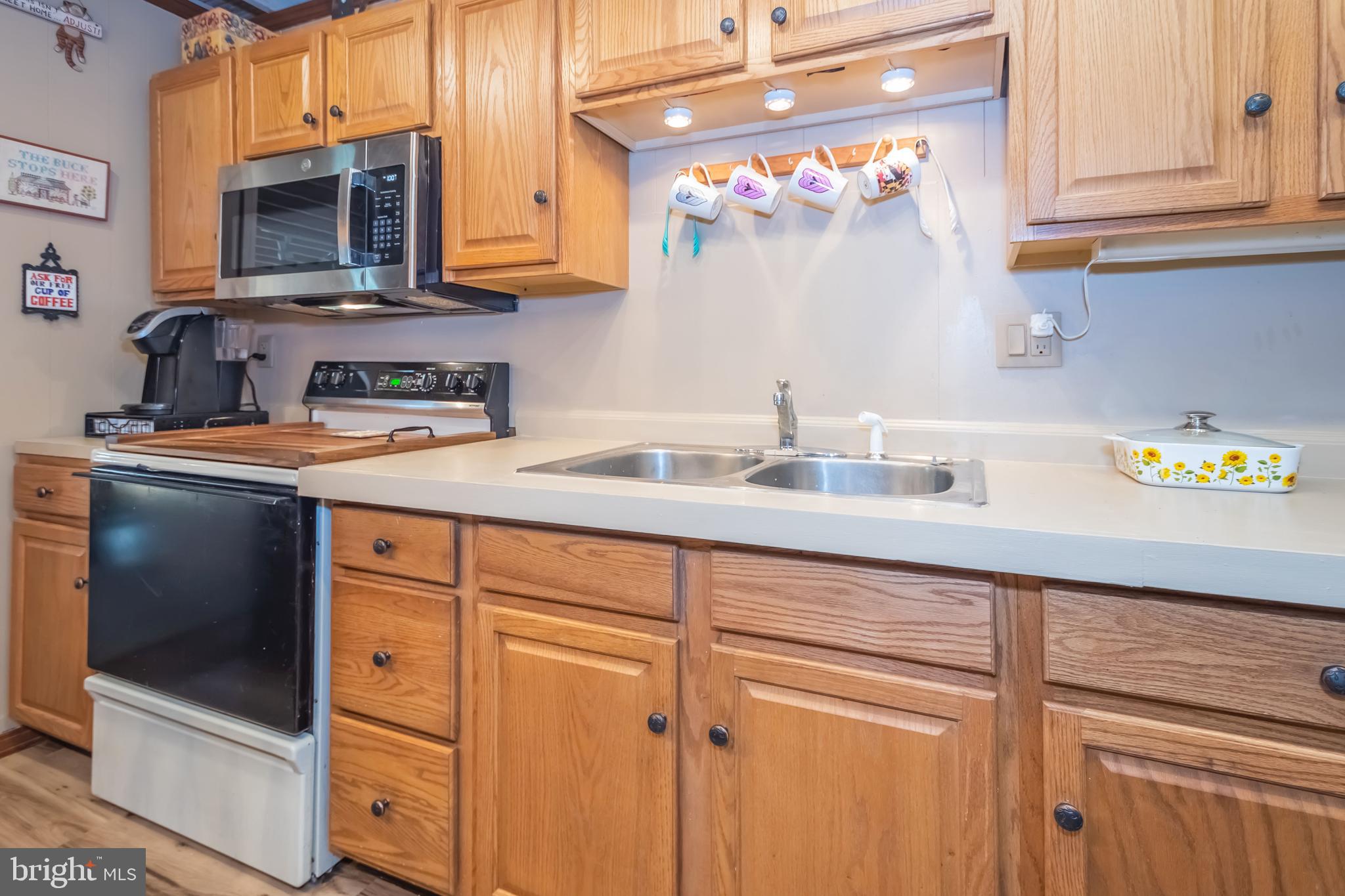 RANDALL HOSTETLER - Residential