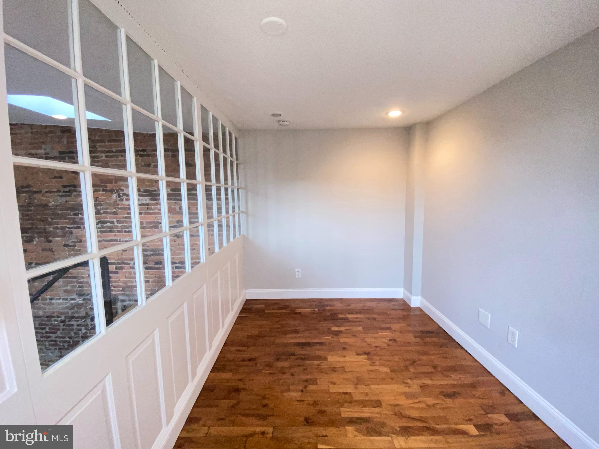 HIGHLANDTOWN - Residential