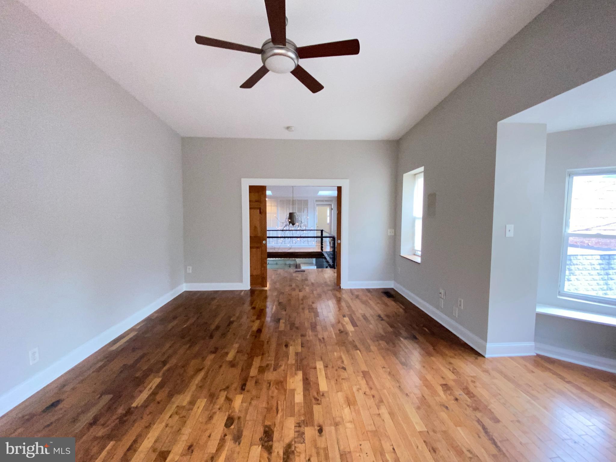 HIGHLANDTOWN - Residential