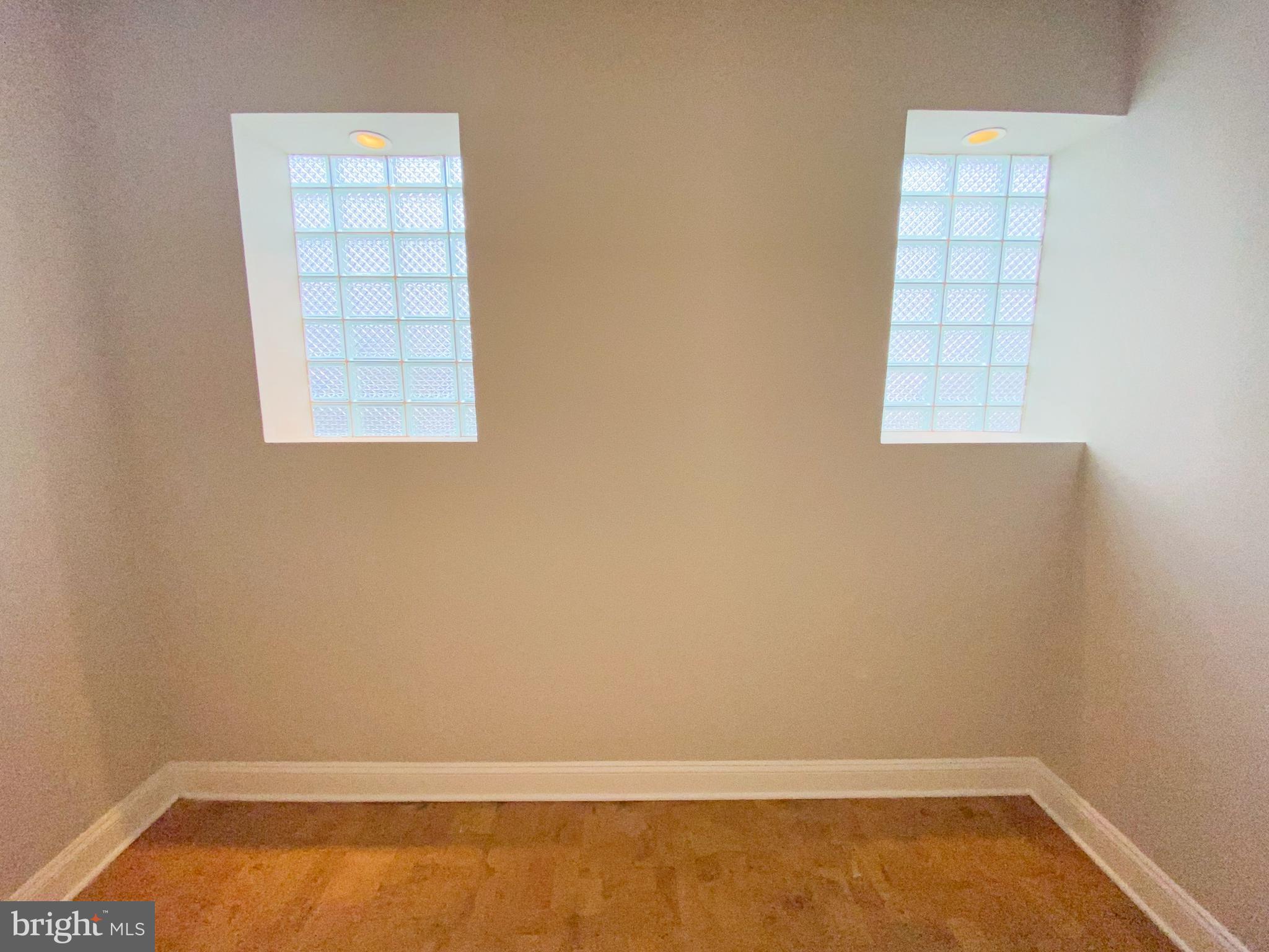 HIGHLANDTOWN - Residential