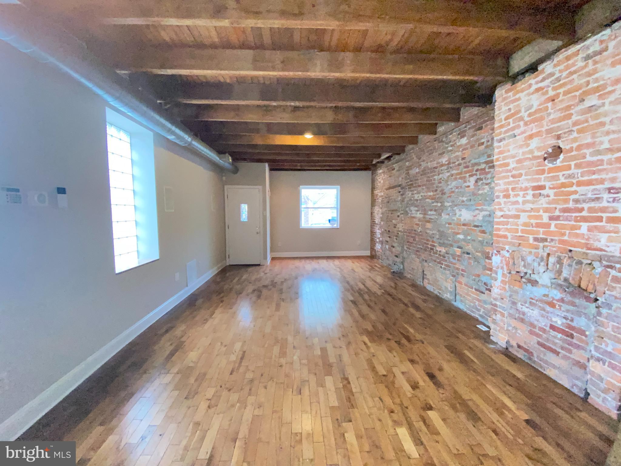 HIGHLANDTOWN - Residential