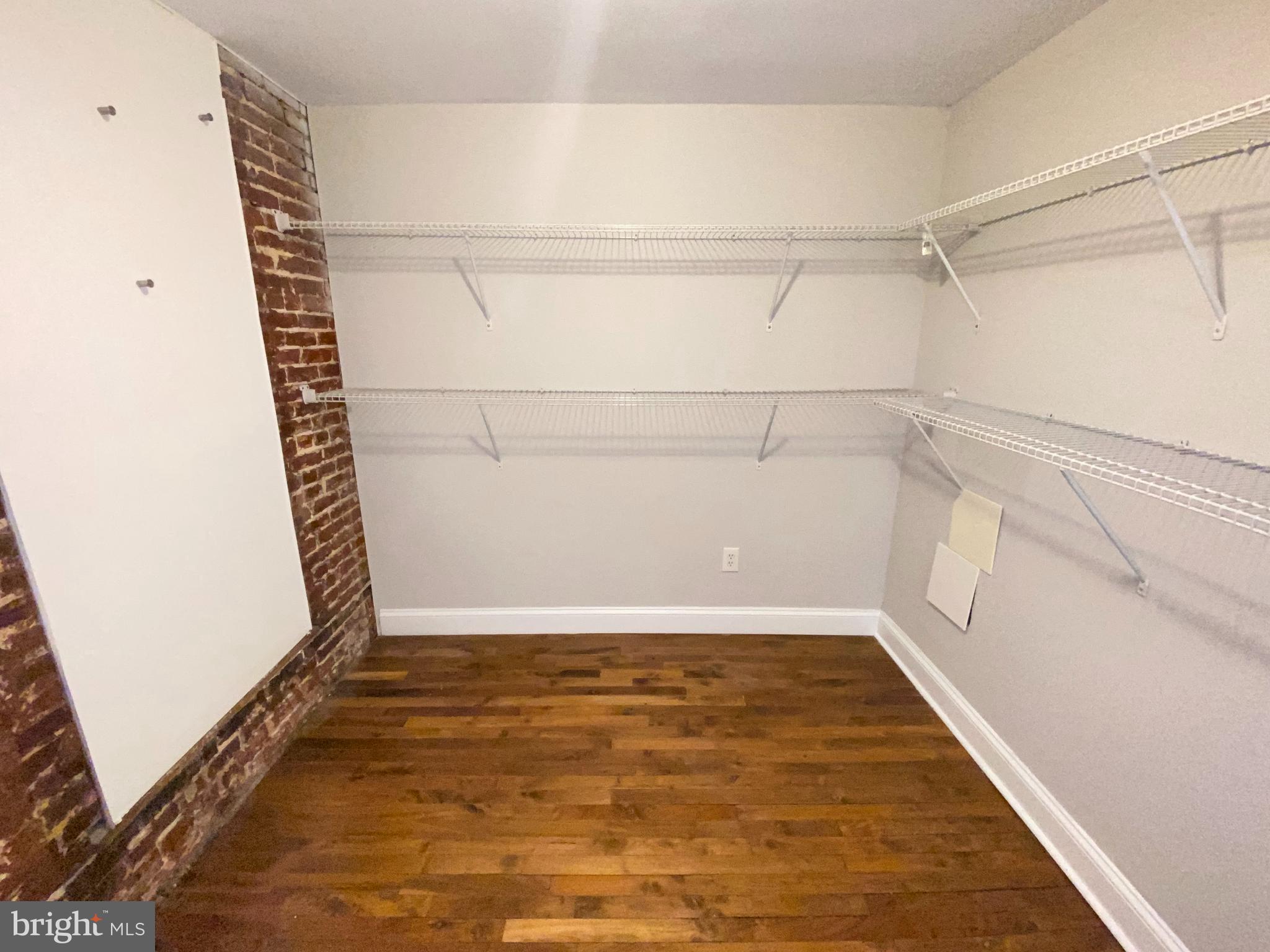 HIGHLANDTOWN - Residential