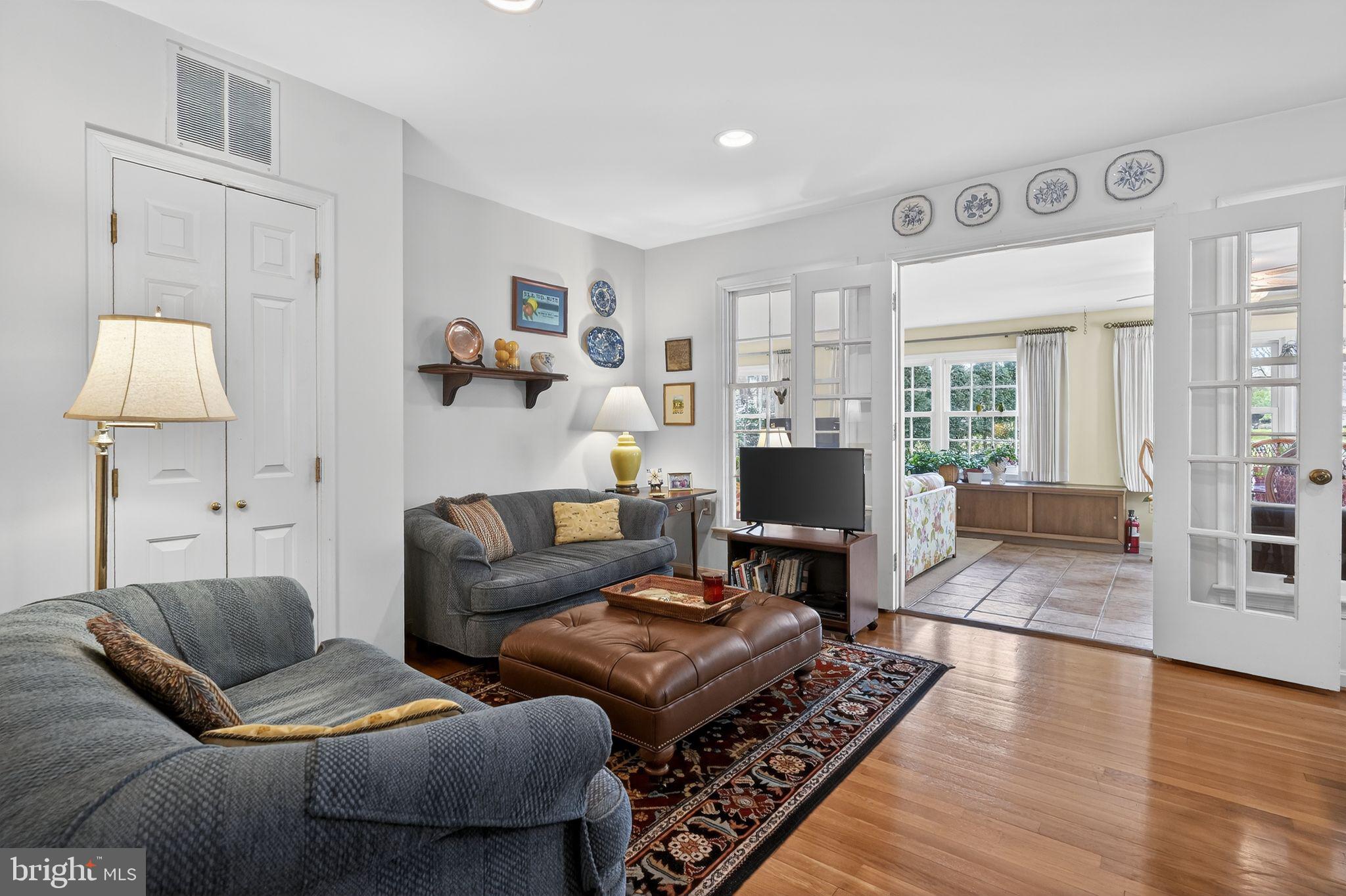 CROFTON PARK - Residential