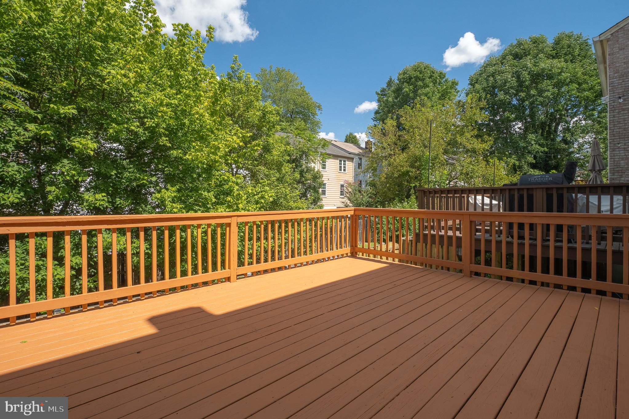 ROCKSHIRE TOWNHOMES - Residential