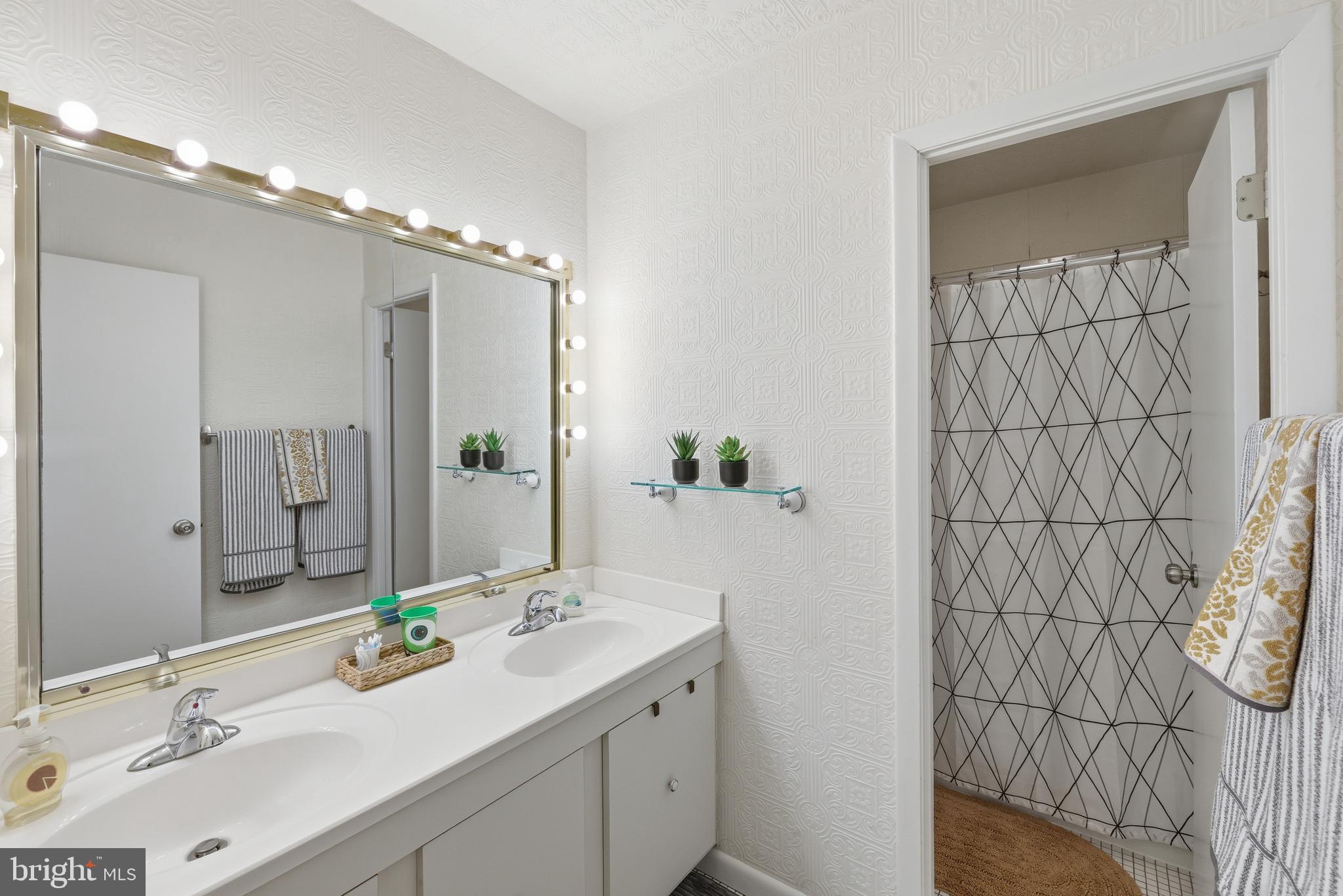 STEVENSON - Residential