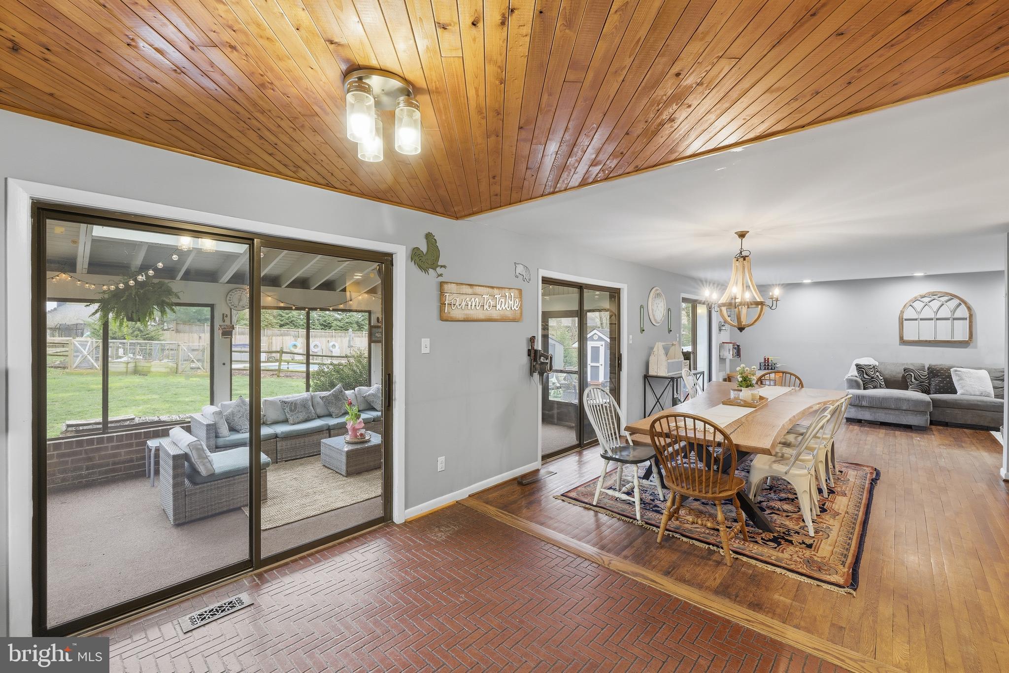 STEVENSON - Residential