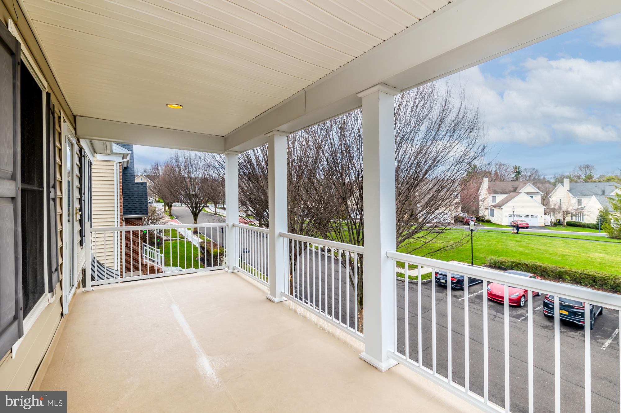 NEW BRITAIN WALK - Residential