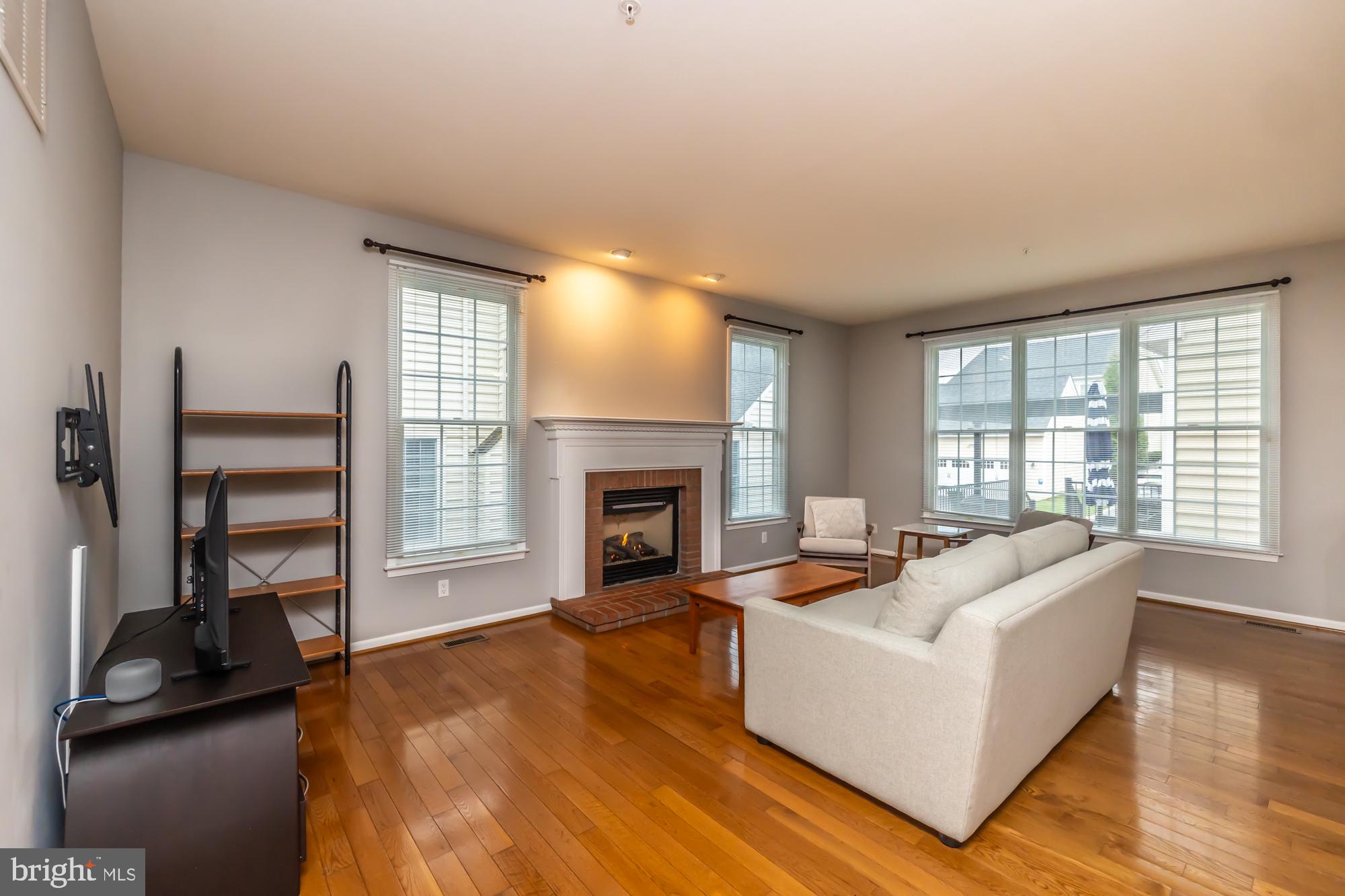 NEW BRITAIN WALK - Residential