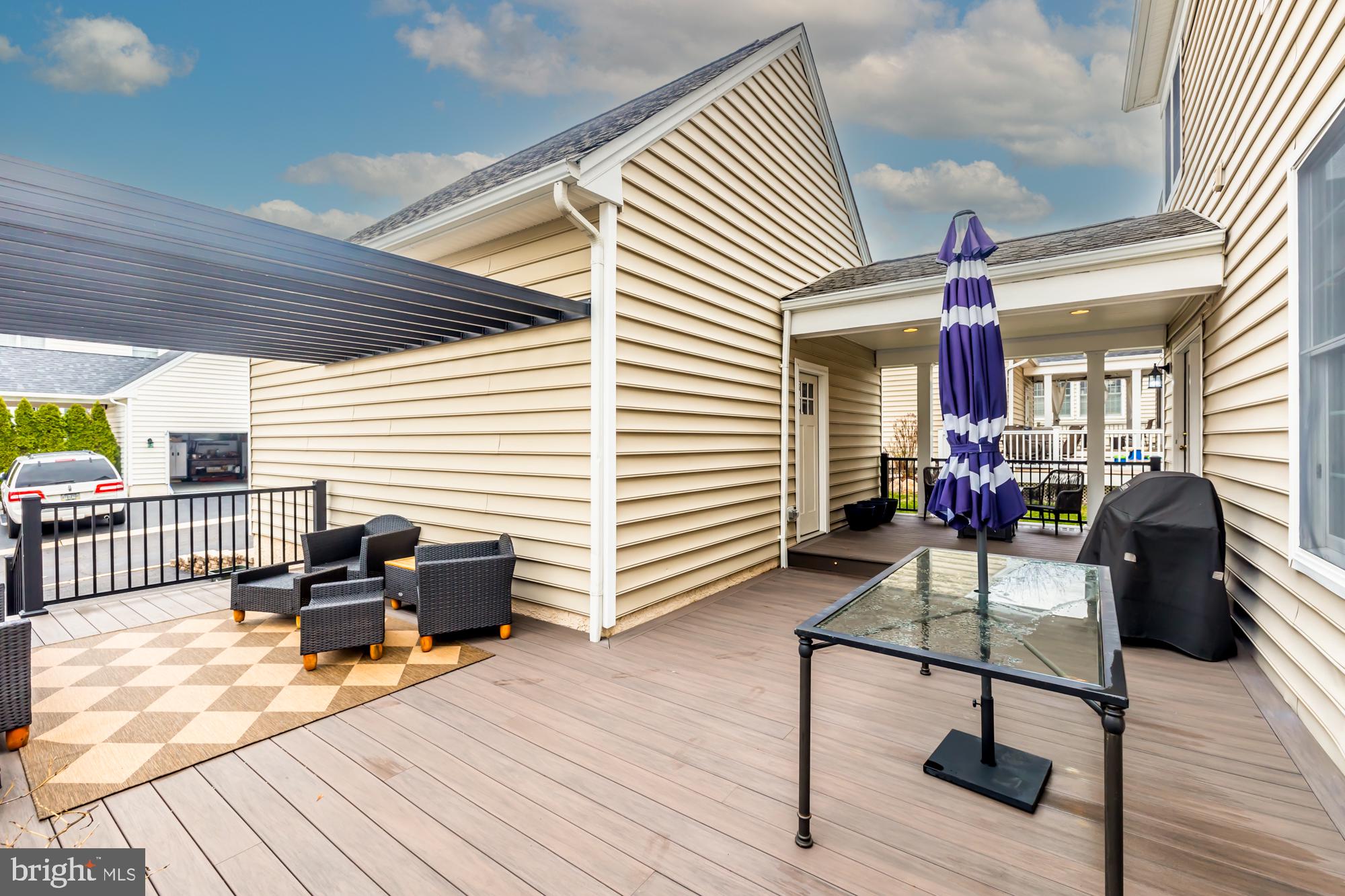 NEW BRITAIN WALK - Residential