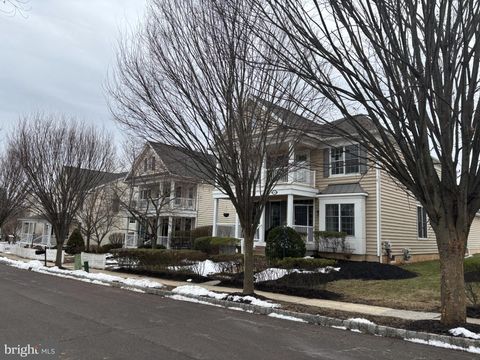 406 DORNISHWOOD PLACE CHALFONT PA 18914