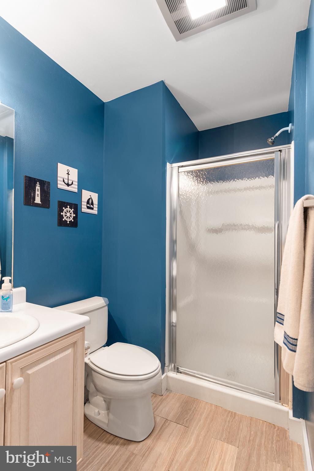 CHESAPEAKE CLUB - Residential