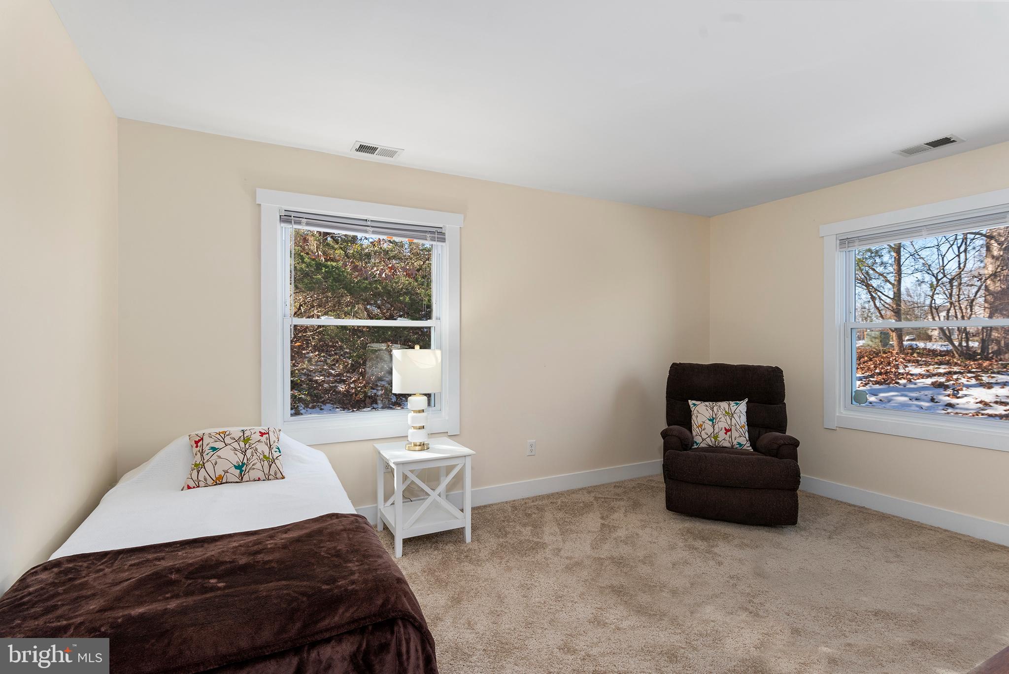 CHESAPEAKE CLUB - Residential