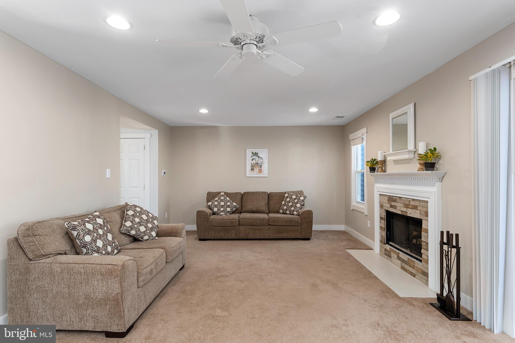 CHESAPEAKE CLUB - Residential