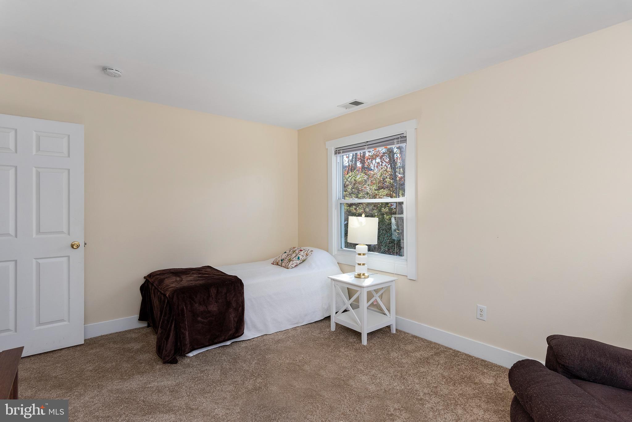 CHESAPEAKE CLUB - Residential