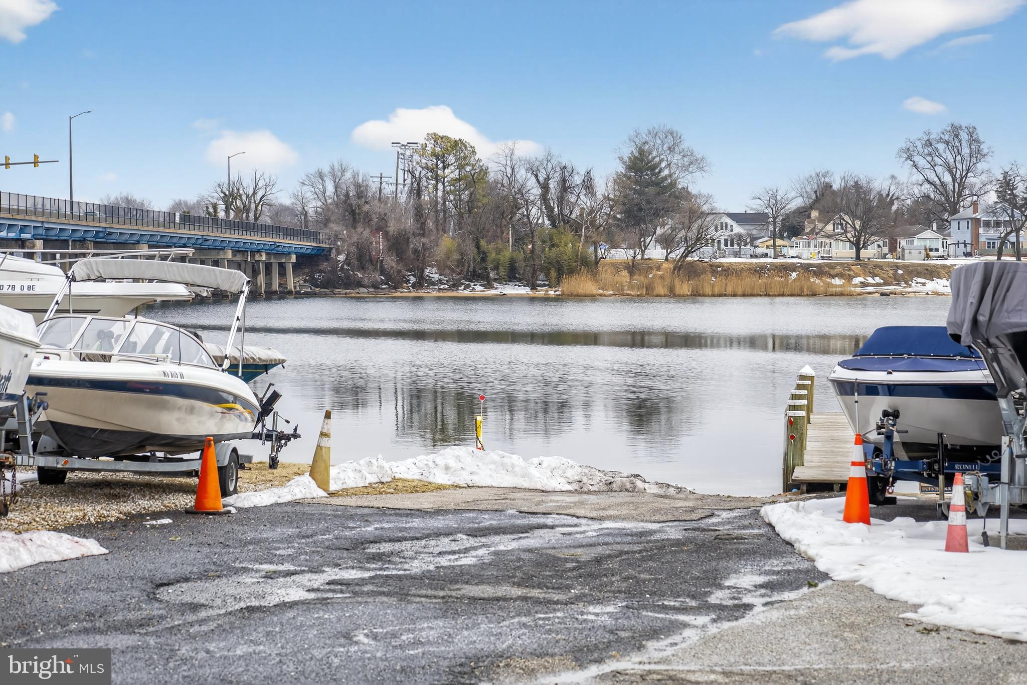 CHESTNUT HILL COVE - Residential