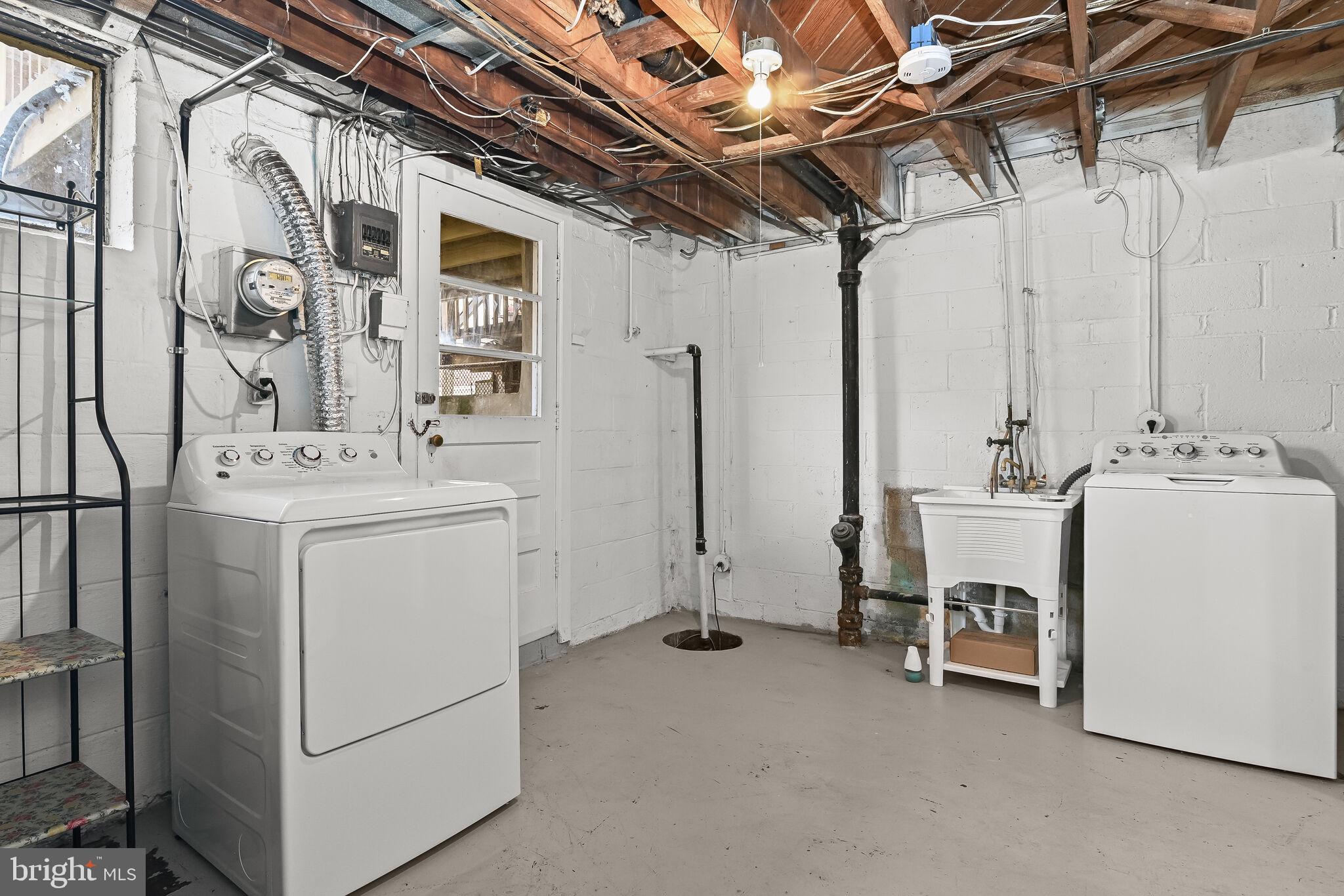 FRIENDSHIP GARDENS - Residential